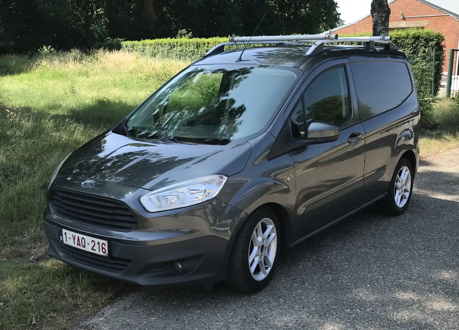 Ford Transit Courier Trend - 1