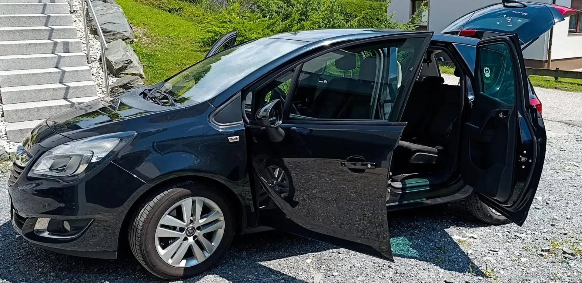 Opel Meriva Meriva 1,6 CDTI Ecotec Österreich Edition Start/Stop System Österreich Edition Schwarz - 1
