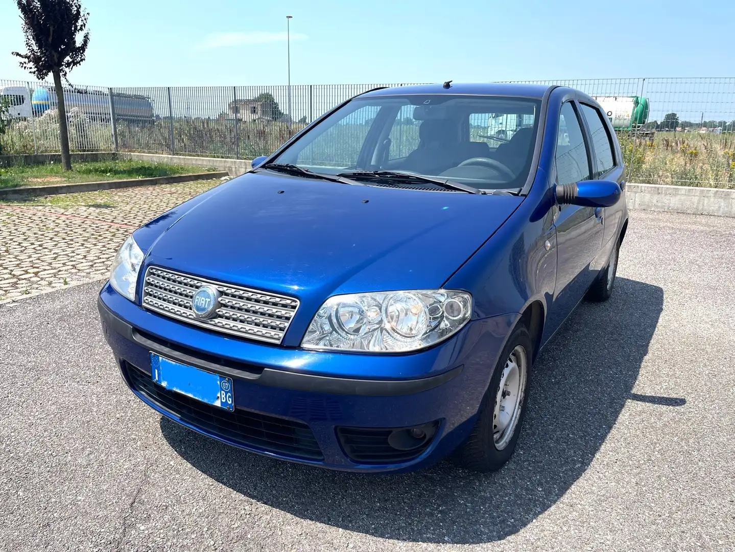 Fiat Punto 5p 1.2 Classic Dynamic - 1