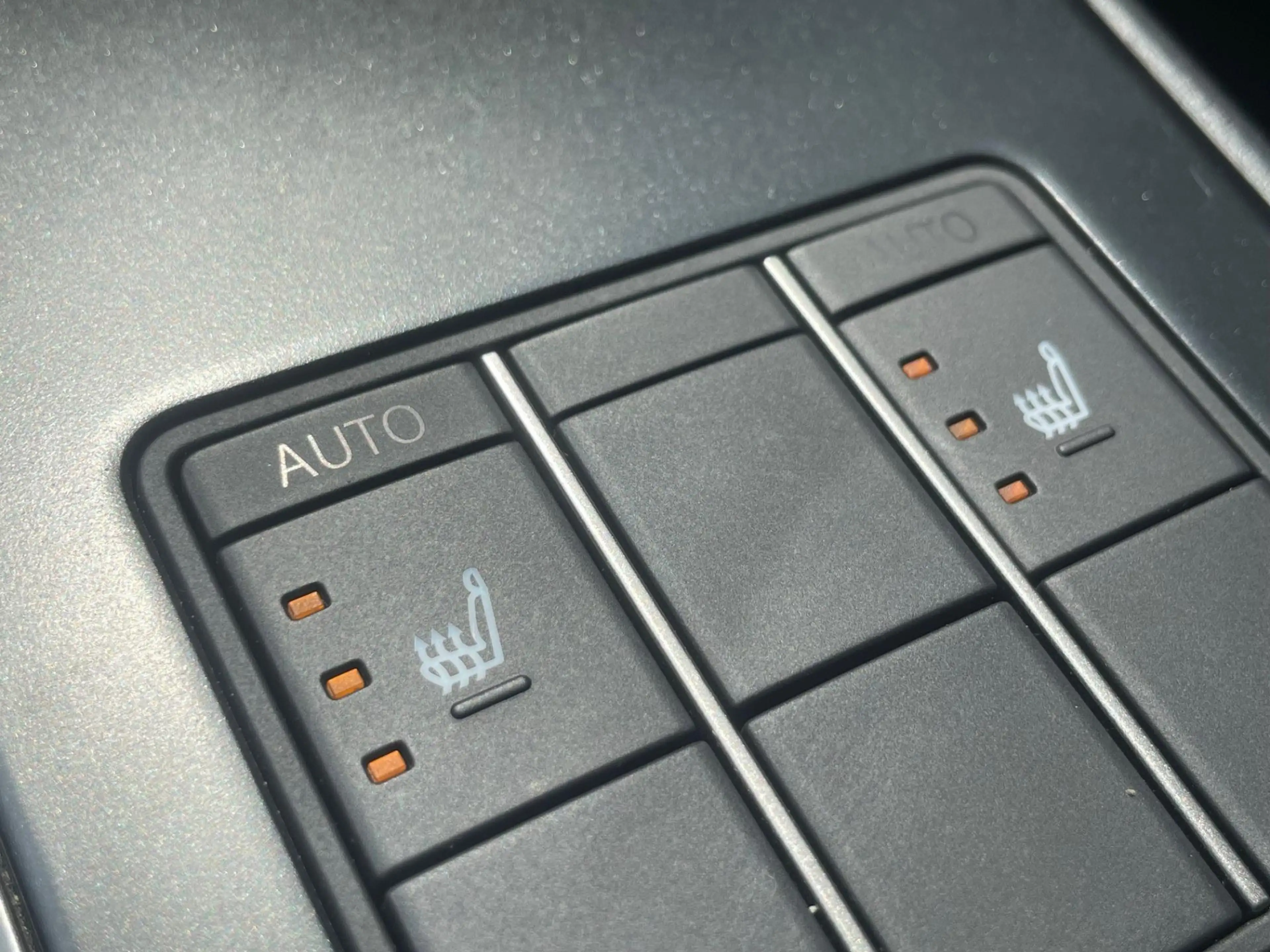 Lexus UX 250h F SPORT Design STOELVERWARMING LEDER — photo 14