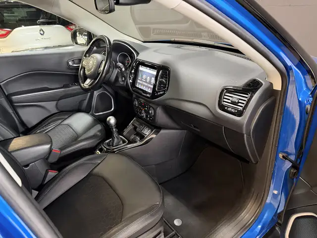 Jeep Compass view 16
