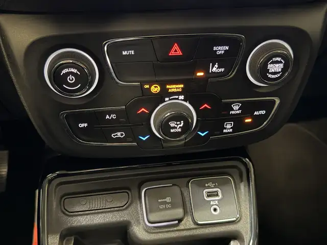 Jeep Compass view 11