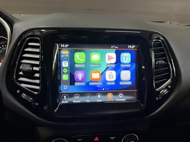Jeep Compass view 13