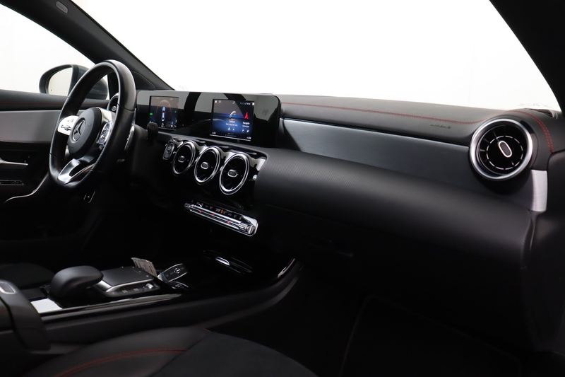 Mercedes-Benz CLA 250 e iA 8G-DCT + GPS + LEDER/ALCANTARA + CAMERA +  PD — photo 11