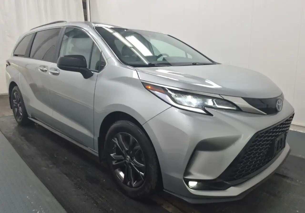 2024 Toyota Sienna