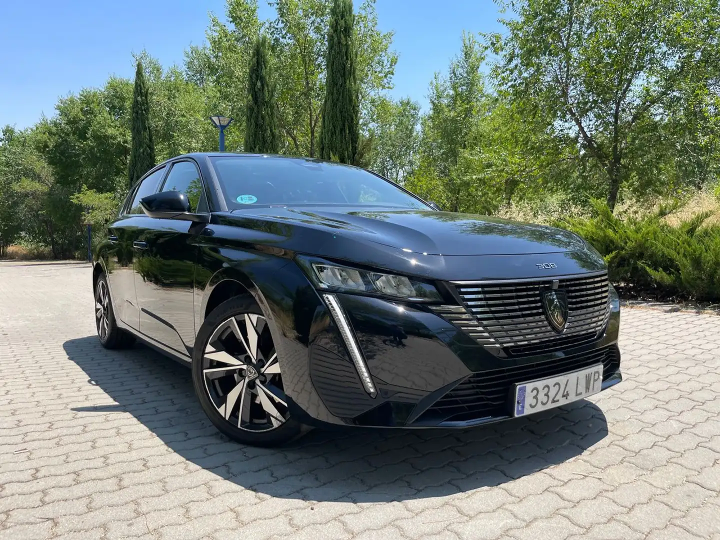 Peugeot 308 Allure EAT8 1.5 BlueHDi 130cv 8 vel. *IVA deducibl Zwart - 2