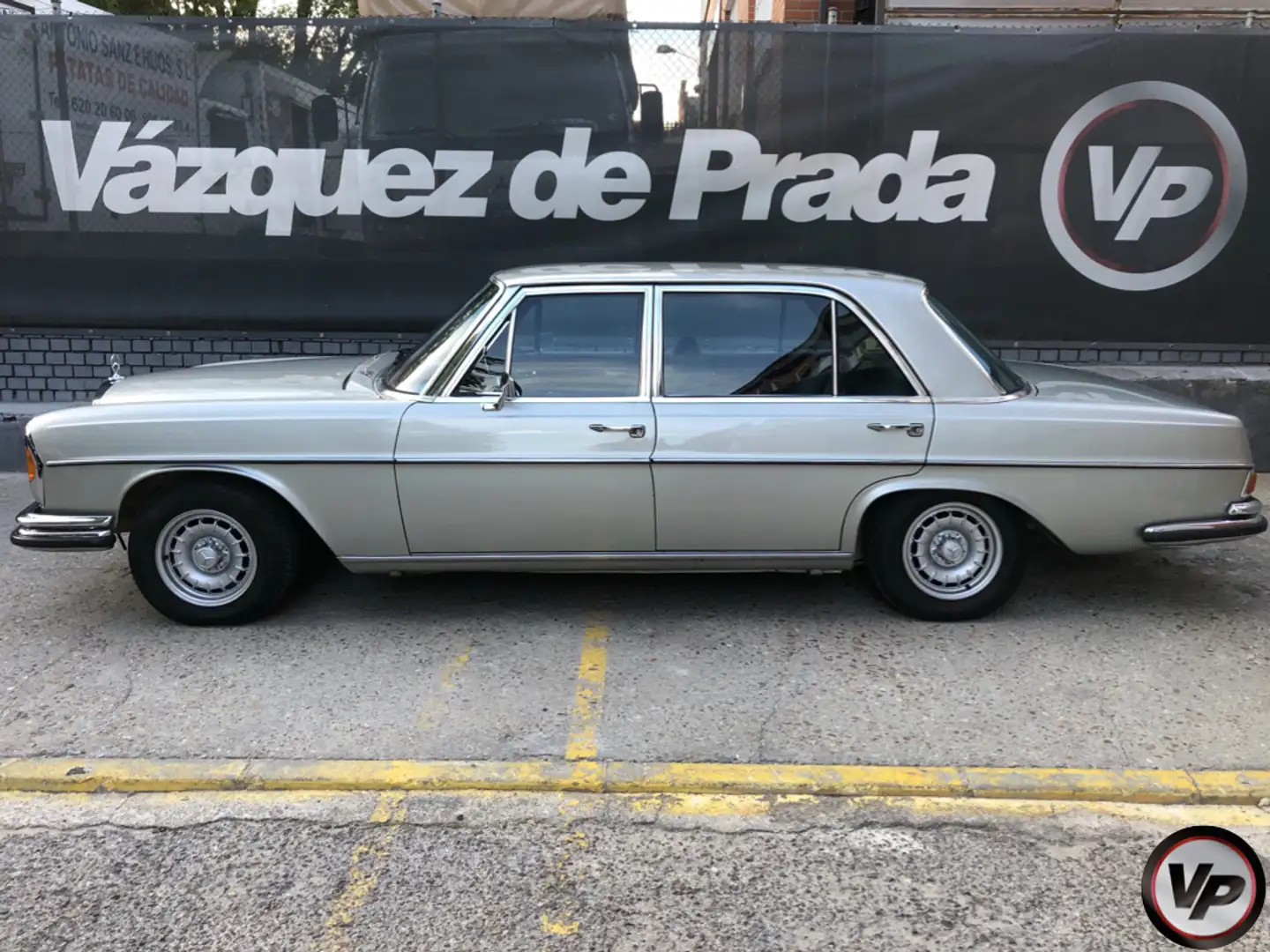 Mercedes-Benz 300 SEL 3.5 (109) Zilver - 2