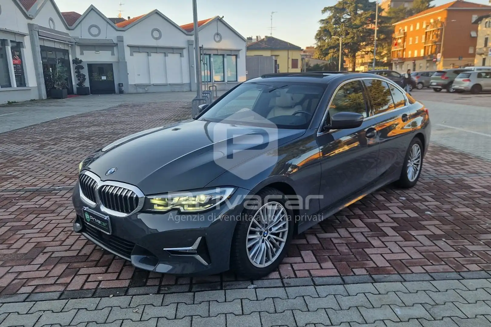 BMW 320 320d Luxury Argent - 1