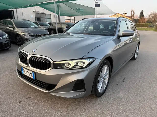 BMW 316 316d 48V Touring