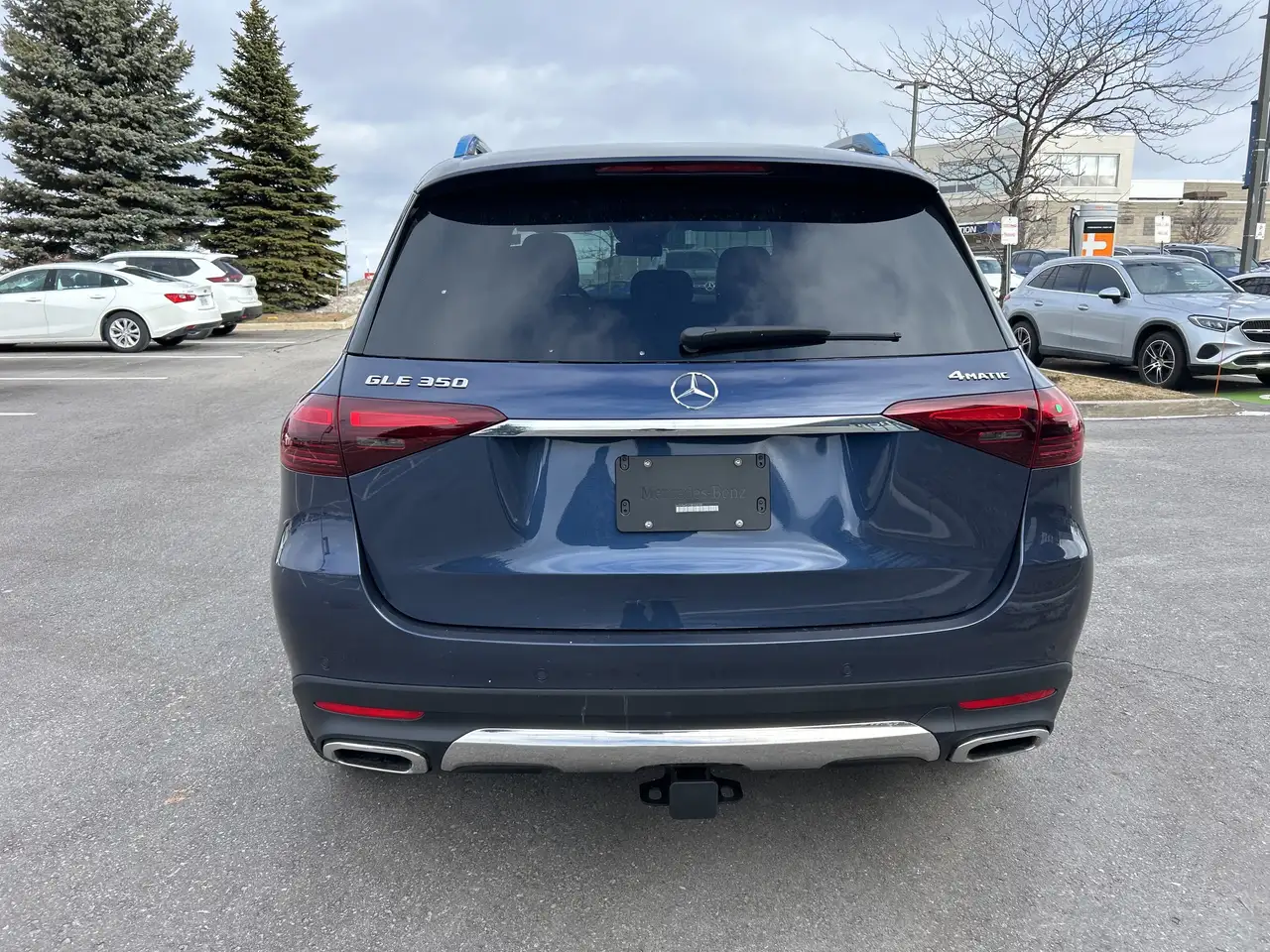 Mercedes-Benz GLE снимка Mercedes-Benz GLE
