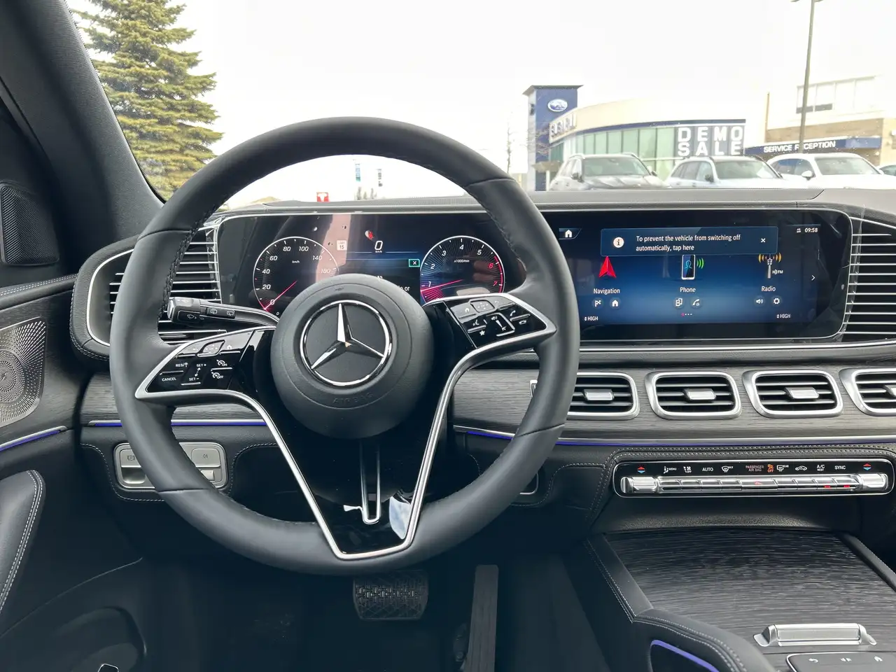 Mercedes-Benz GLE снимка Mercedes-Benz GLE