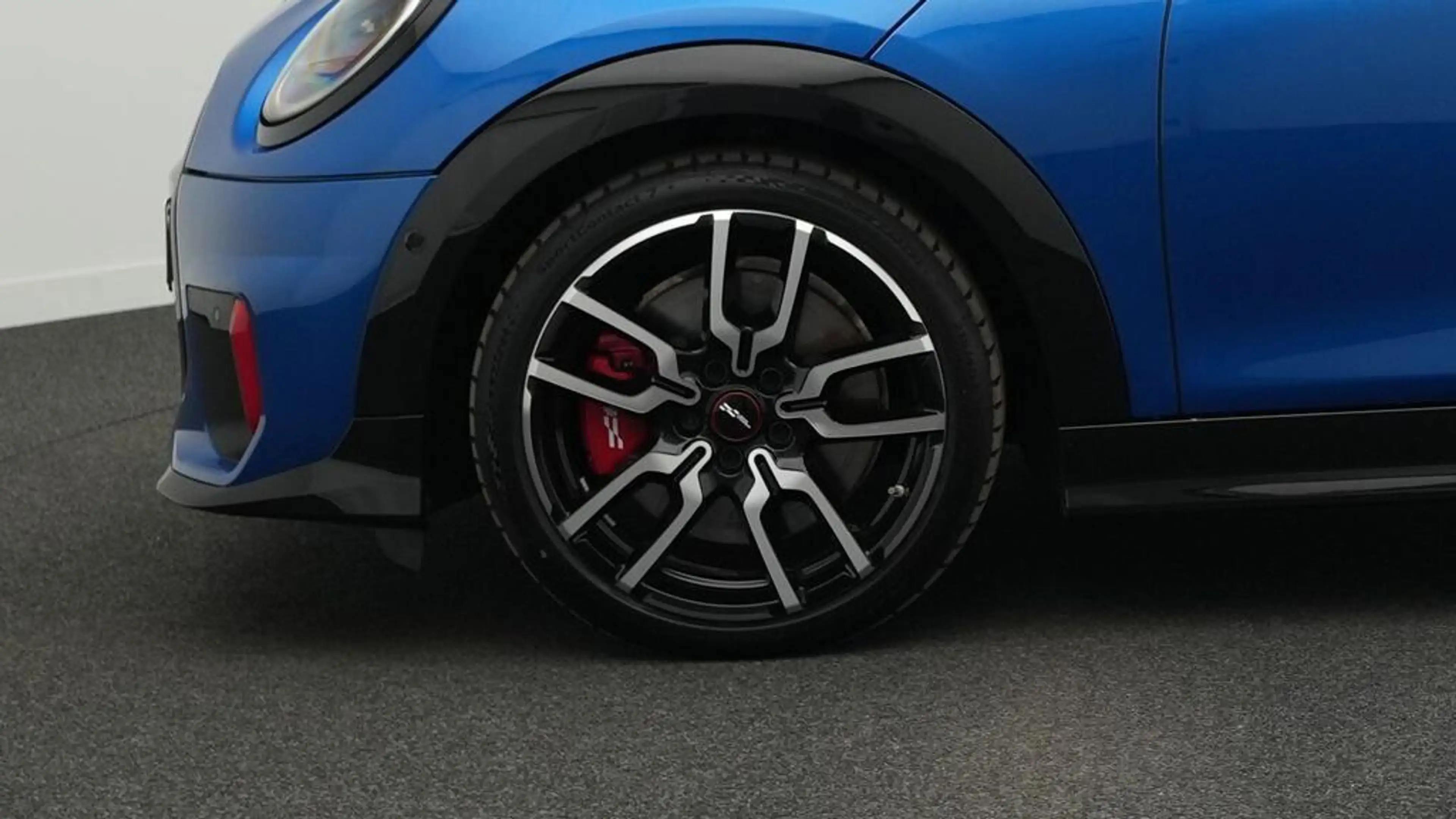 MINI John Cooper Works Cabrio John Cooper Works Trim — photo 9