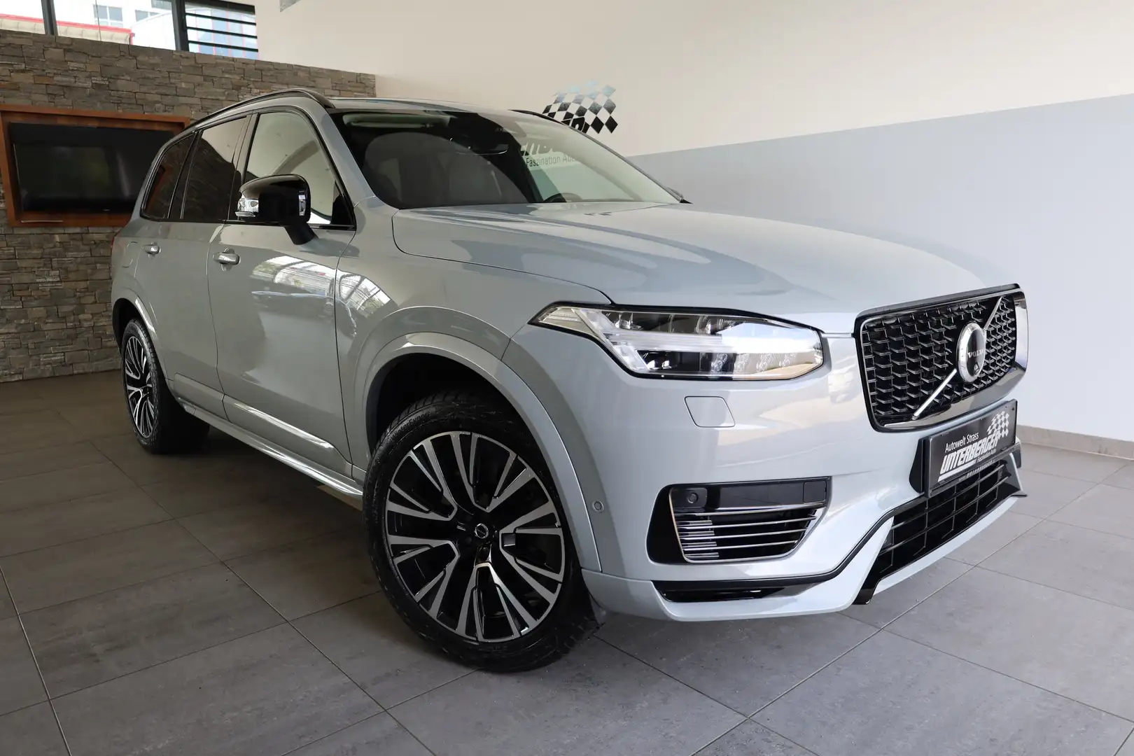 Volvo XC90 T8 AWD Recharge Ultra Dark Head-Up DAB LED Grau - 2