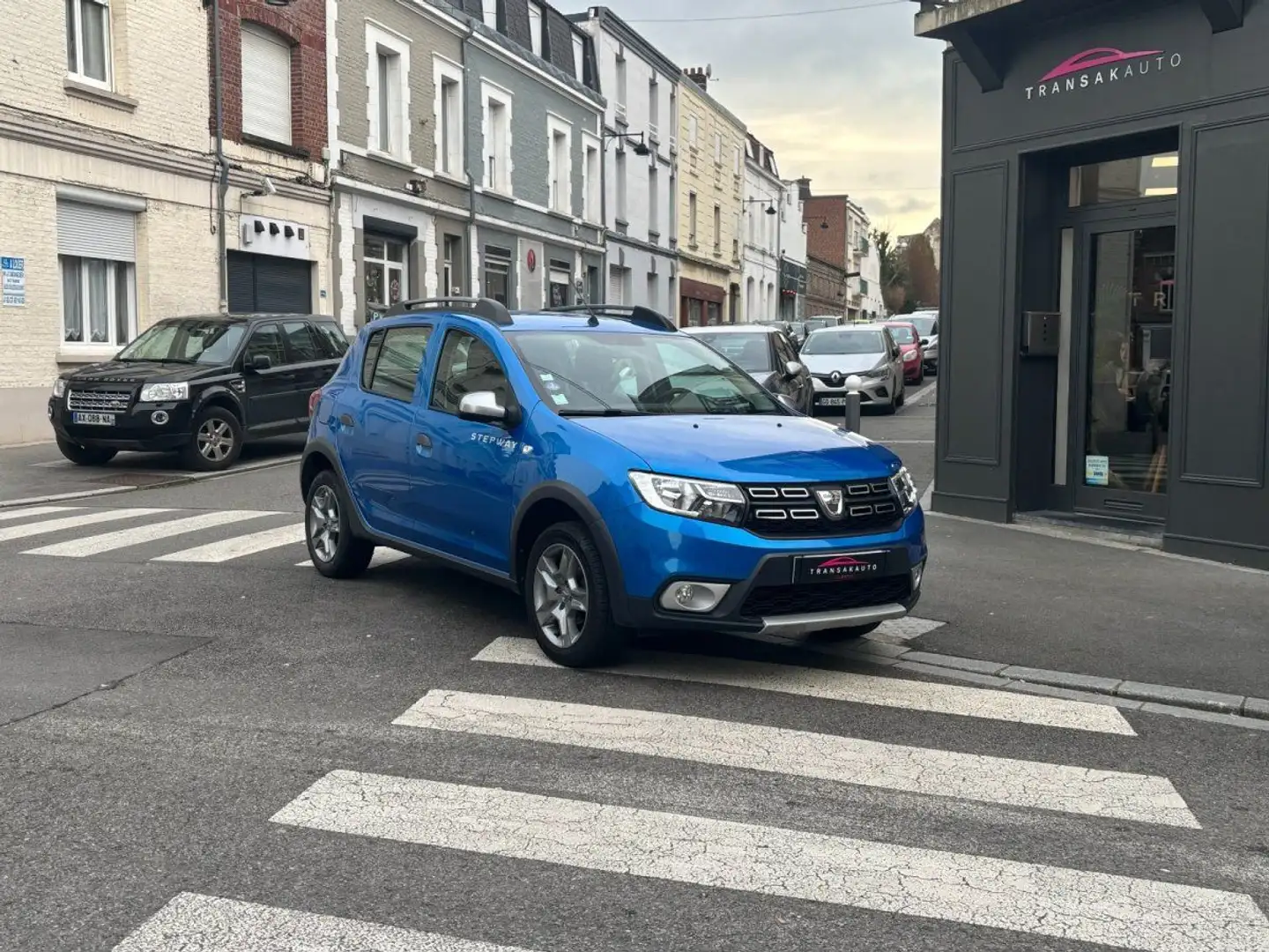 Dacia Sandero ECO-G 100 Stepway / 1RE MAIN / ATTELAGE / CAMERA DE RECUL Bleu - 2