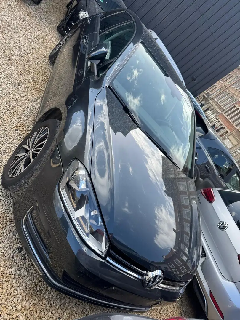 Volkswagen Golf 1.2 TSI Trendline DSG * dégât carosserie * Grigio - 1