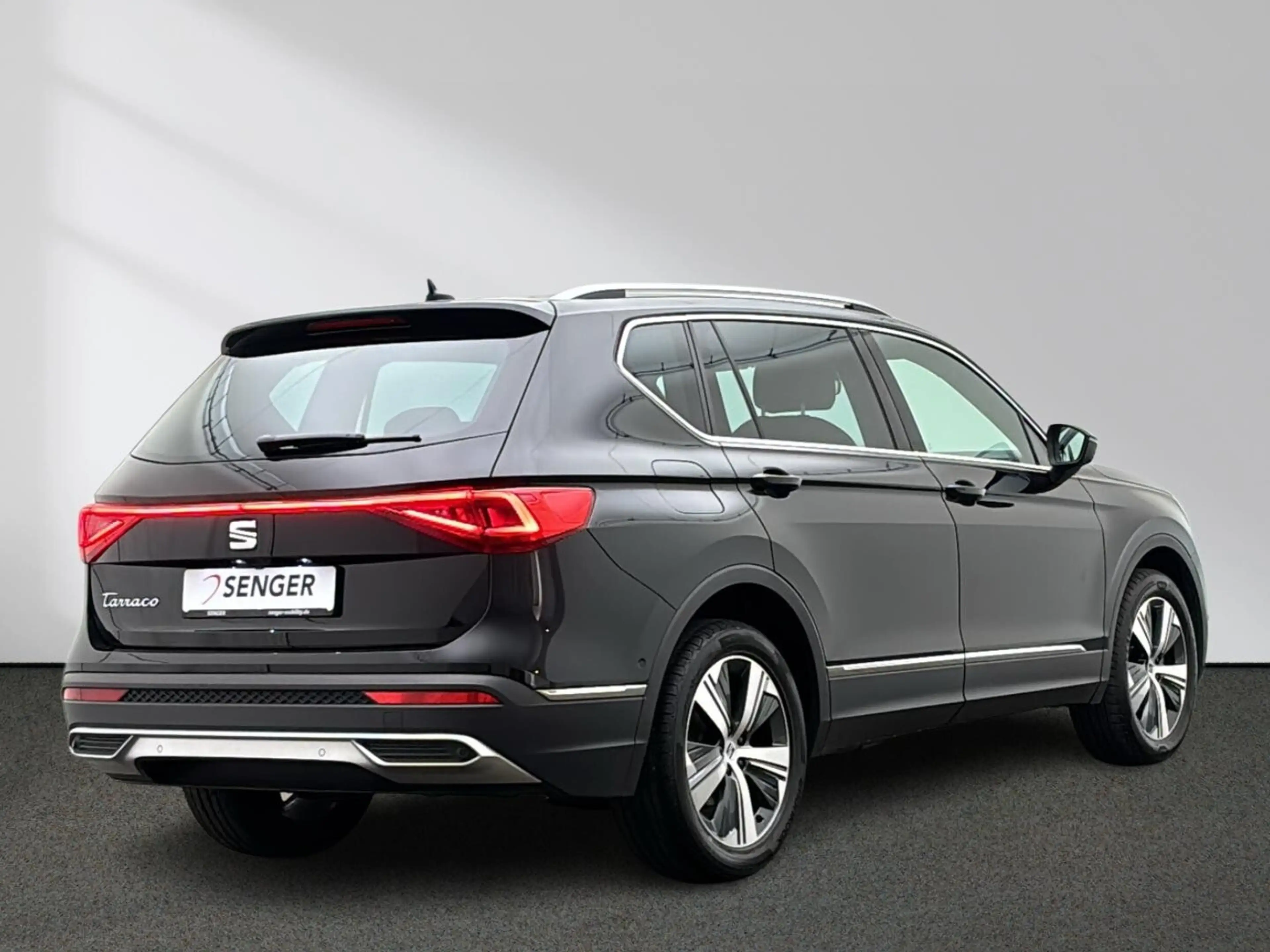 SEAT Tarraco Xcellence 1.5 TSI CarPlay LED ACC 7Sitze — photo 3