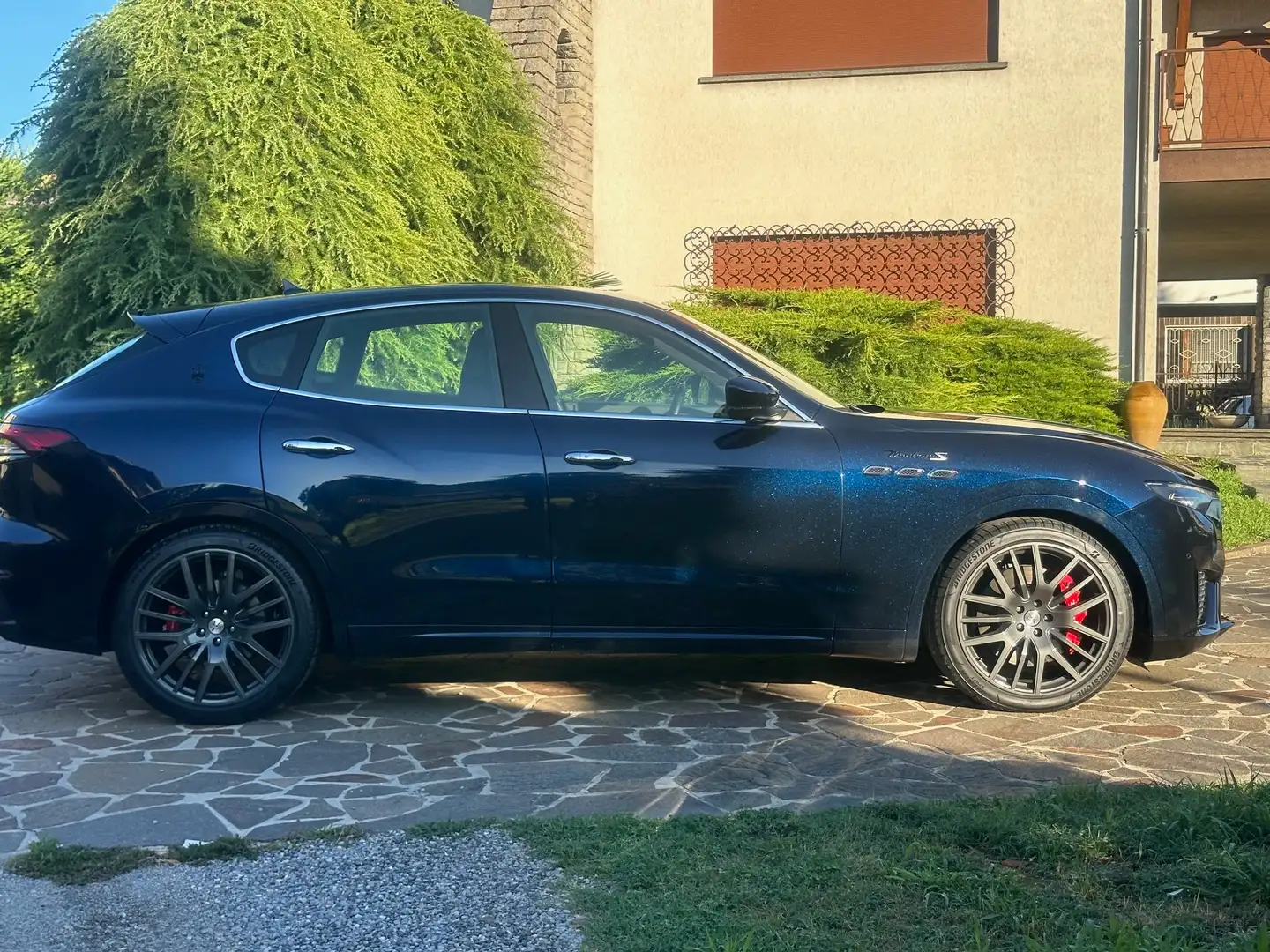 Maserati Levante Levante 2021 3.0 V6 Modena S 430cv auto Blauw - 2