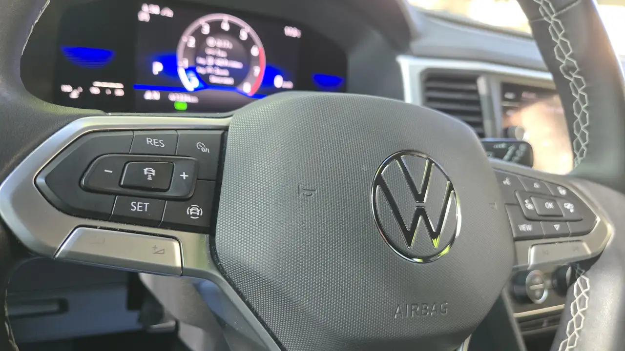 Volkswagen Atlas снимка Volkswagen Atlas