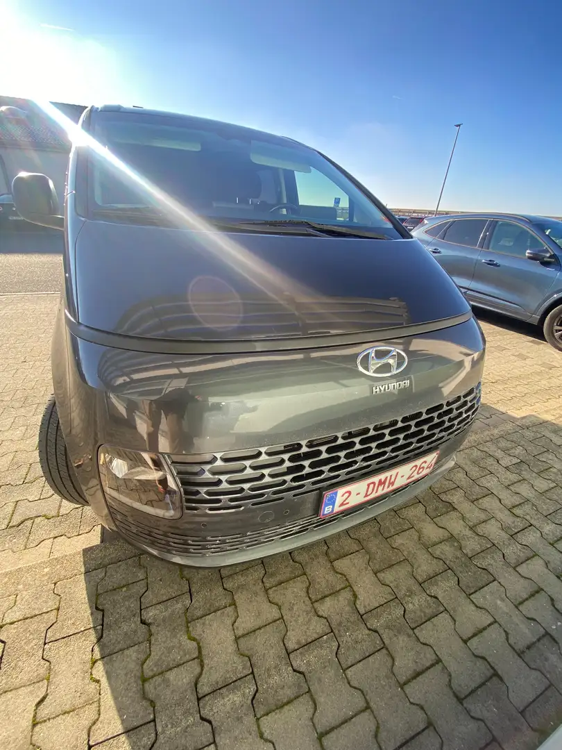 Hyundai STARIA STARIA 2.2 CRDi Signature Gris - 1