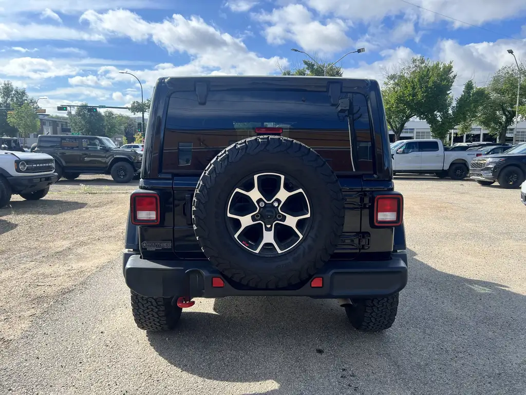 2023 Jeep Wrangler Unlimited Rubicon | Power Top | Heated Steering Wheel | Rear — photo 7