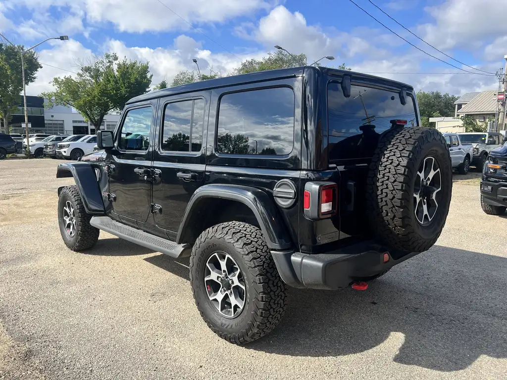 2023 Jeep Wrangler Unlimited Rubicon | Power Top | Heated Steering Wheel | Rear — photo 6