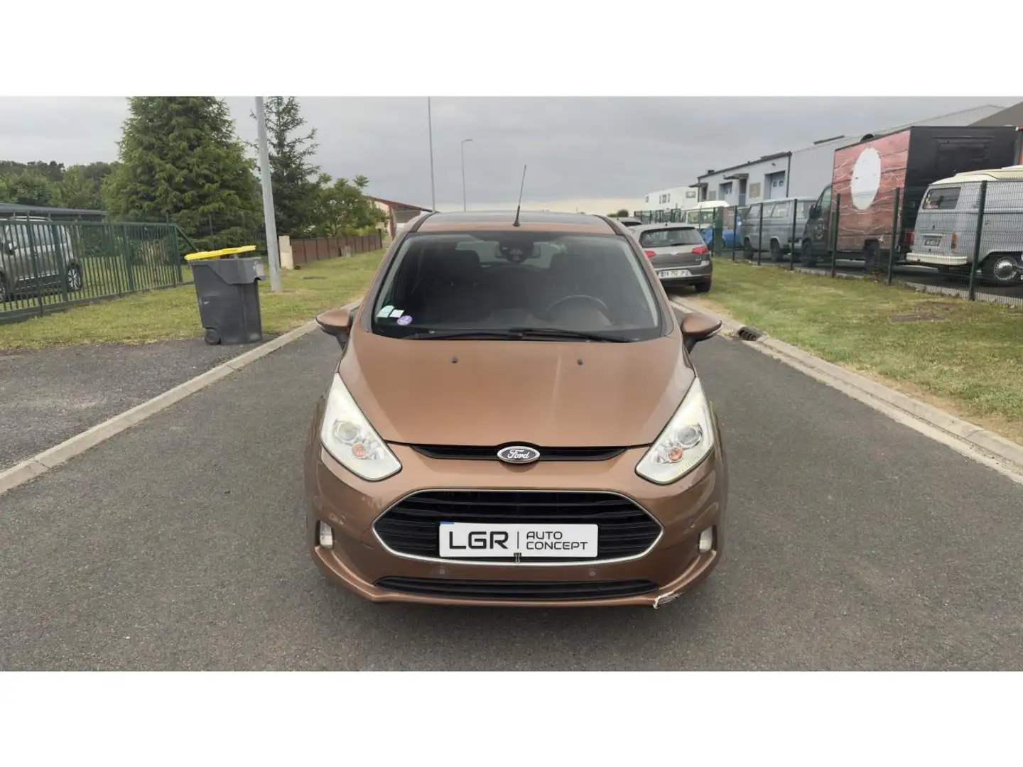 Ford B-Max B-Max 1.0 SCTi EcoBoost - 120 S\u0026S  Titanium Brun - 2