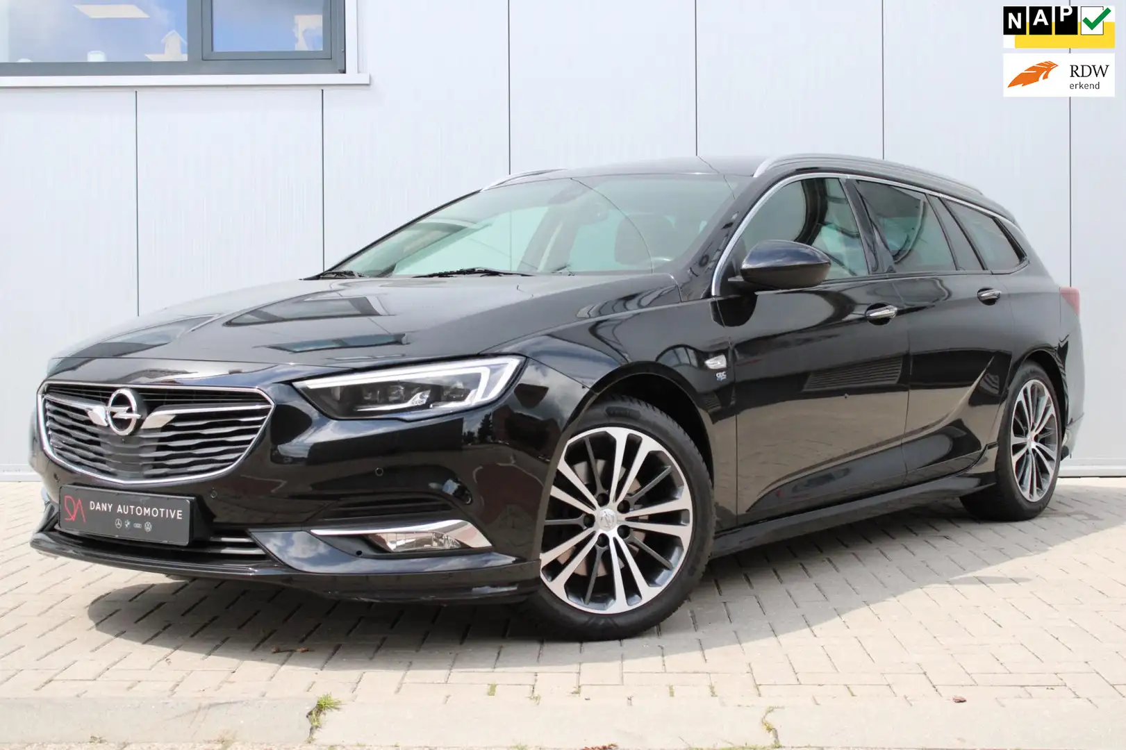 Opel Insignia SPORTS TOURER 1.6 Turbo Exclusive OPC LINE I CARPL Noir - 1