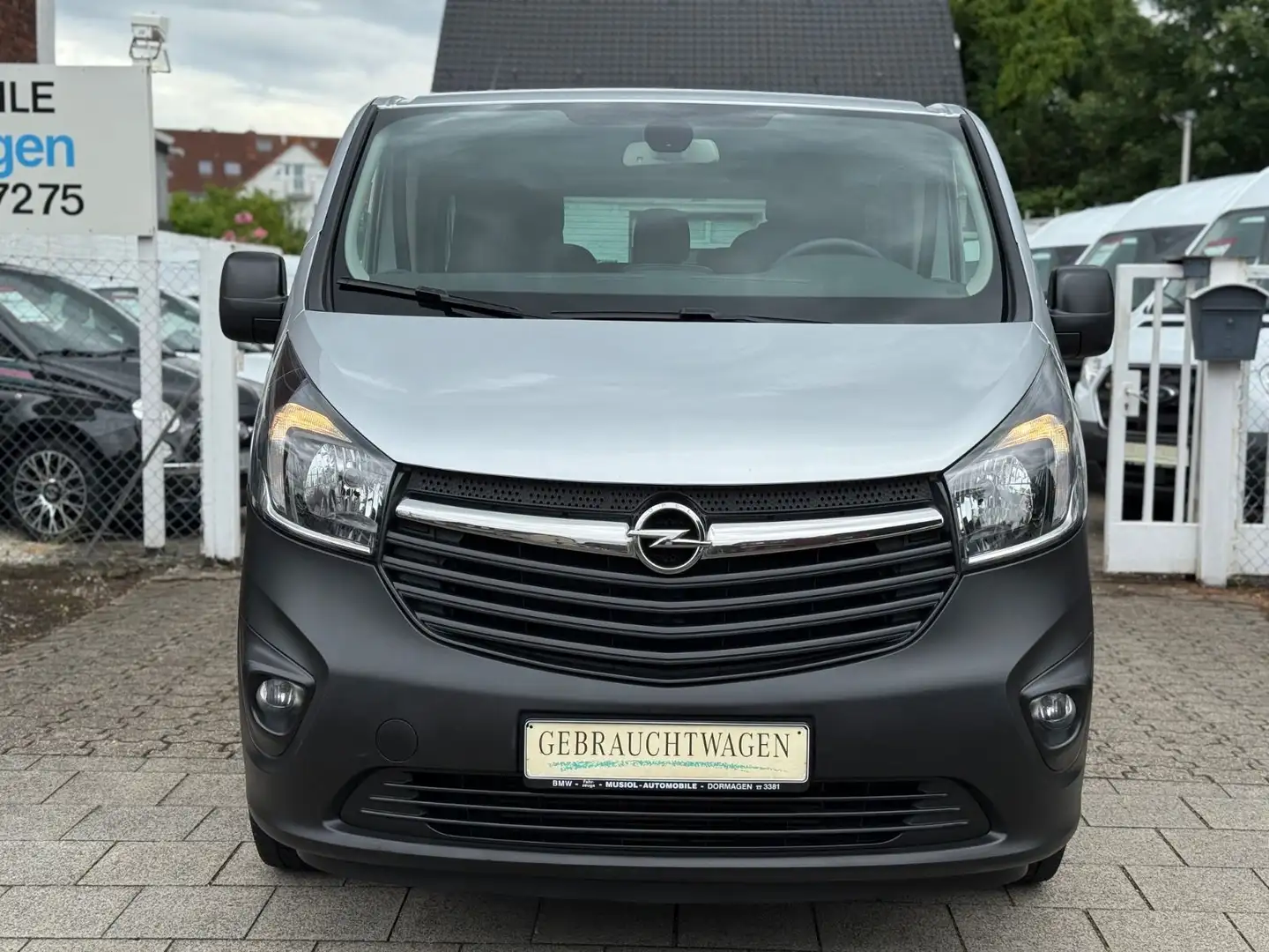 Opel Vivaro B Kombi L1H1 *Navi*Kamera*8-Sitze*1.Hand Grijs - 2