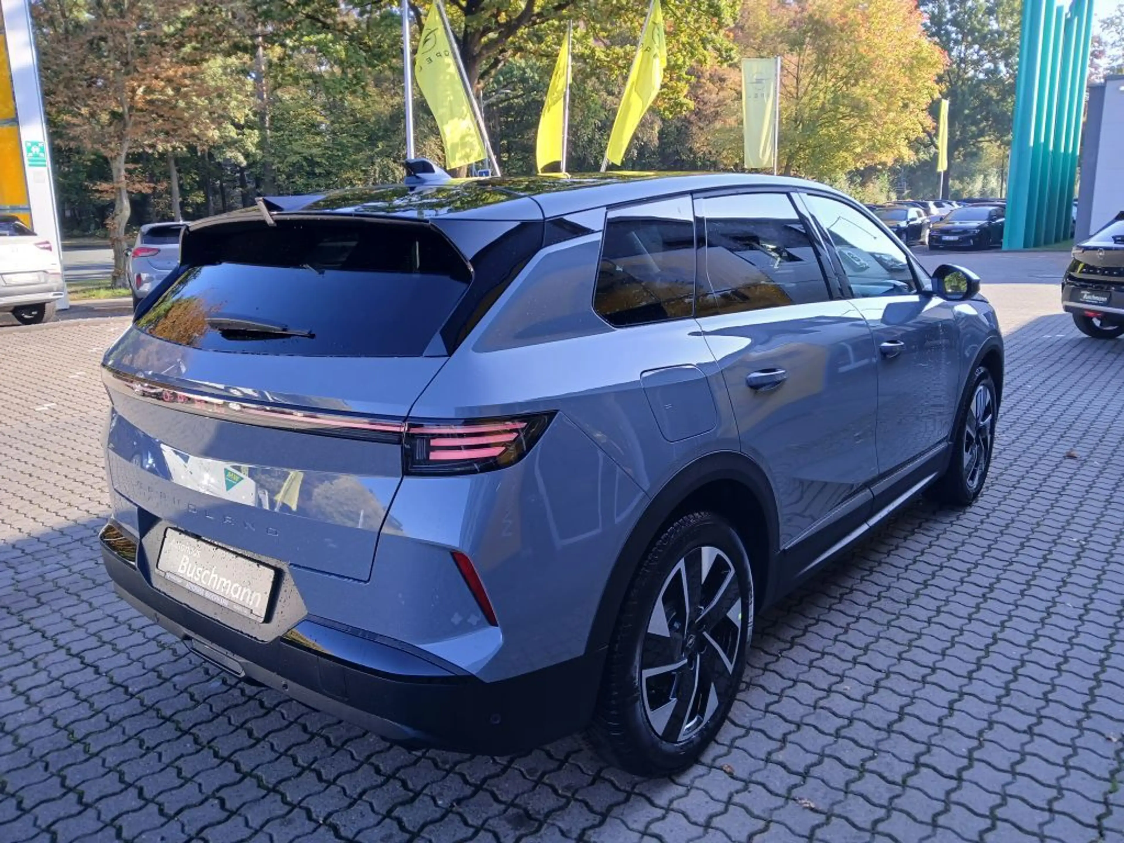 Opel Grandland X Grandland 1.2 Hybrid — photo 4