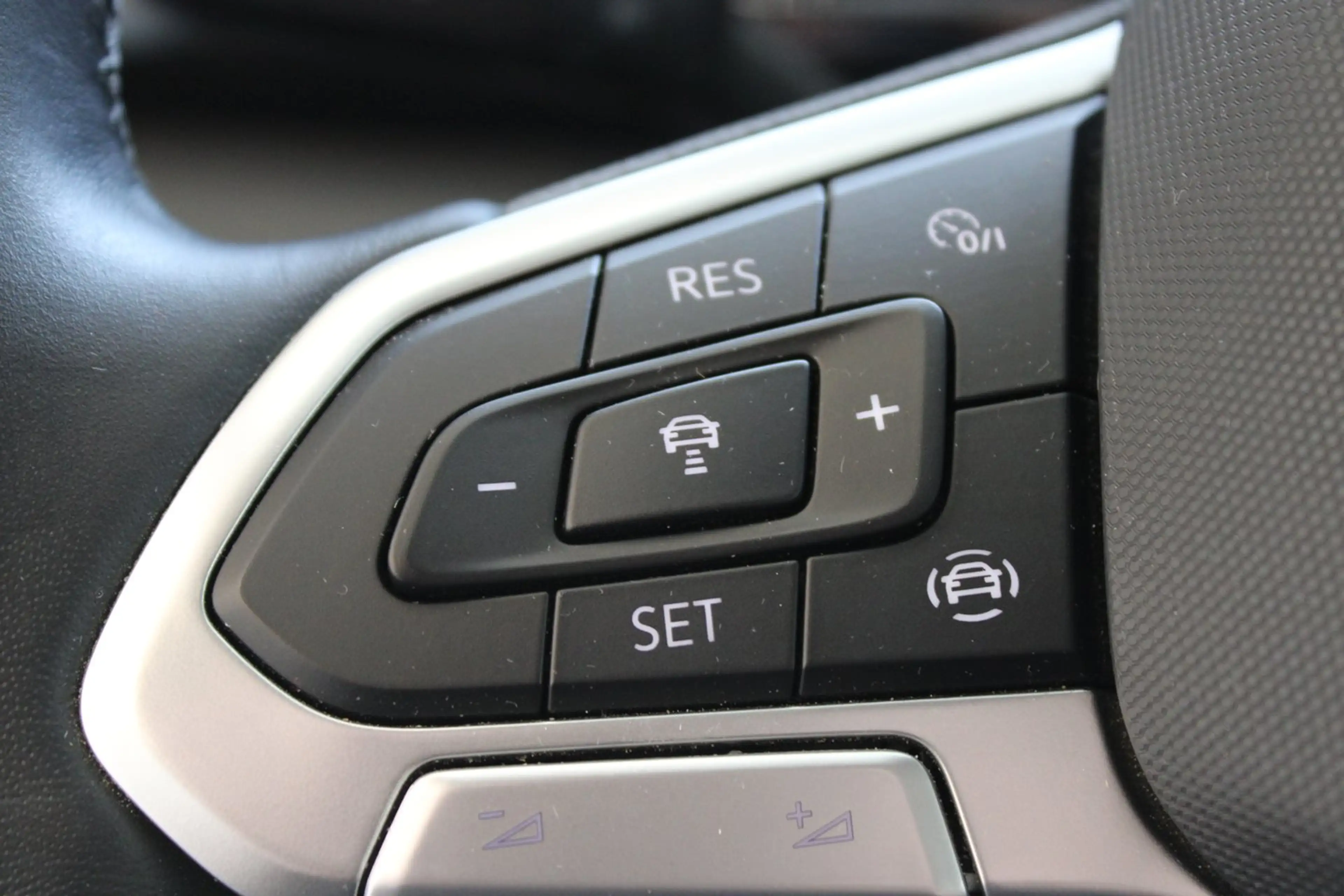 Volkswagen Caddy Style Maxi TDI 4MOTION — photo 17
