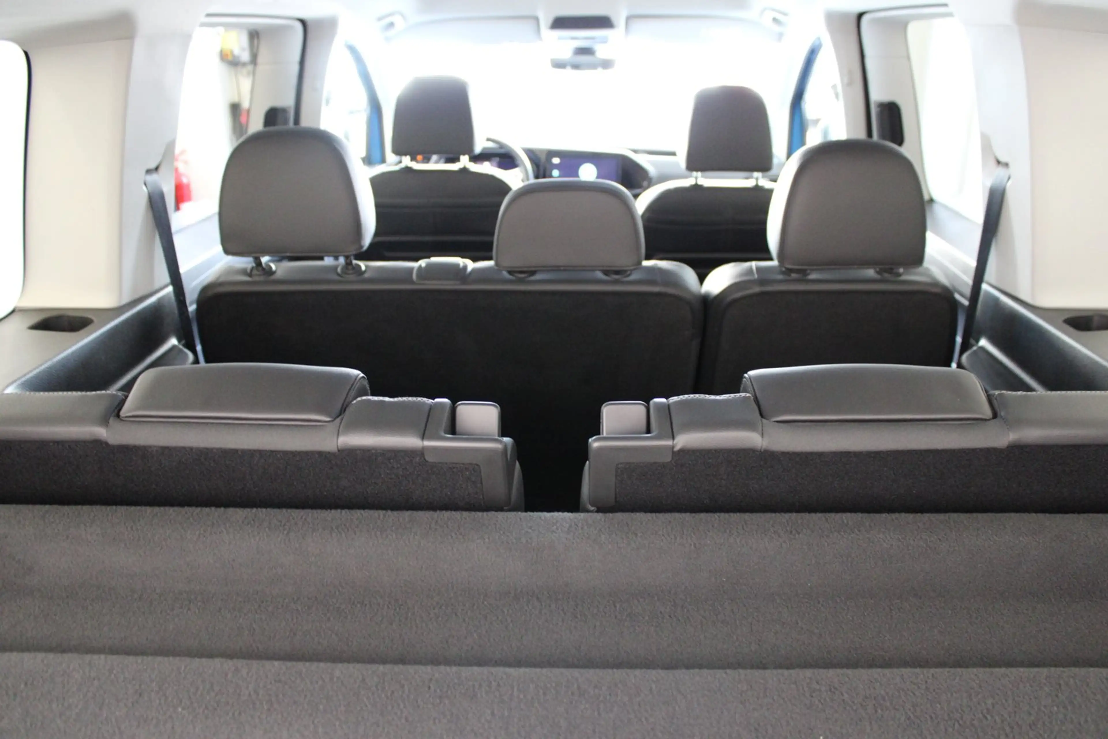 Volkswagen Caddy Style Maxi TDI 4MOTION — photo 6