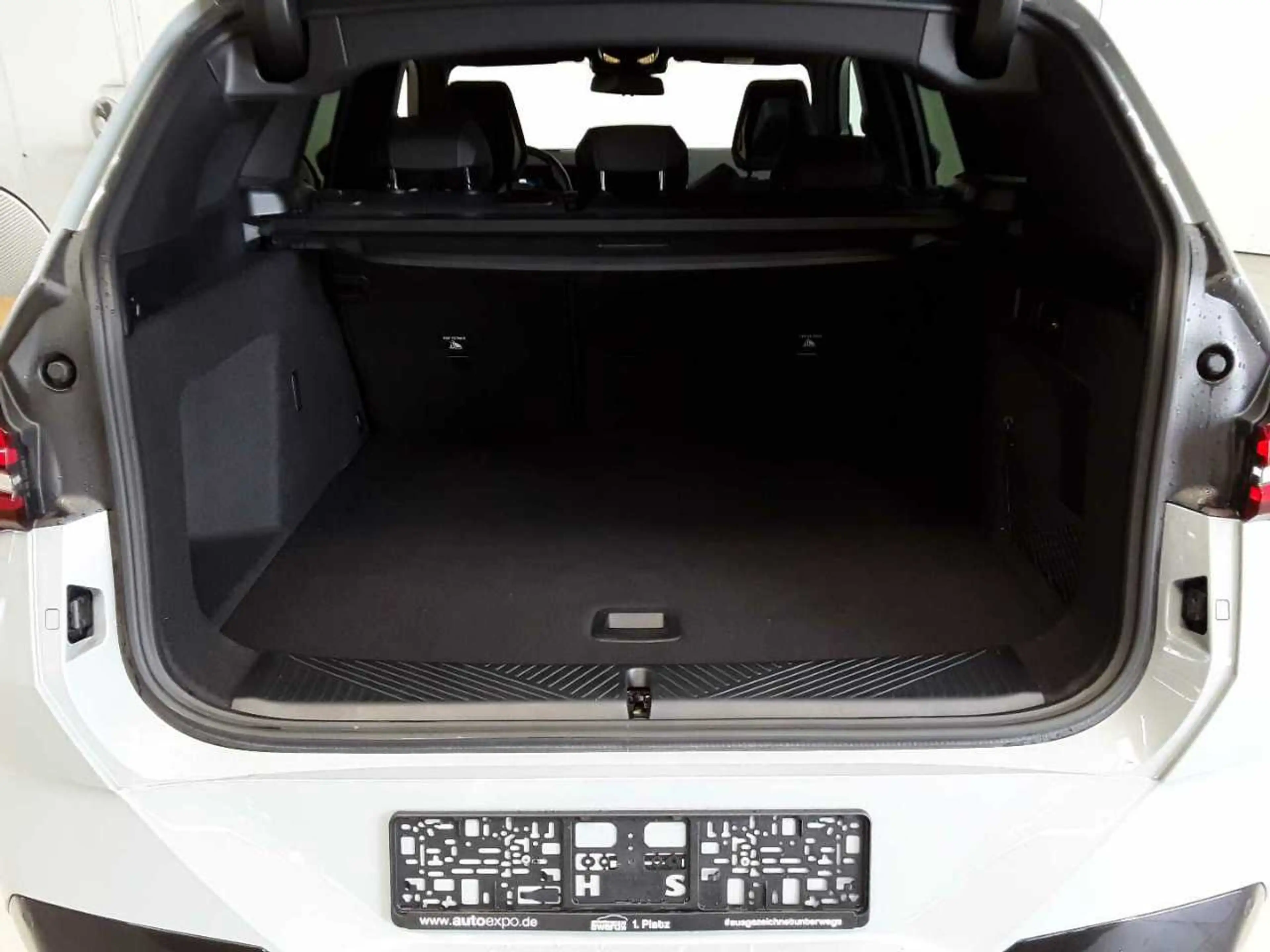 BMW X3 X3 20d xDrive M Sportpaket StHz AHK Pano — photo 15