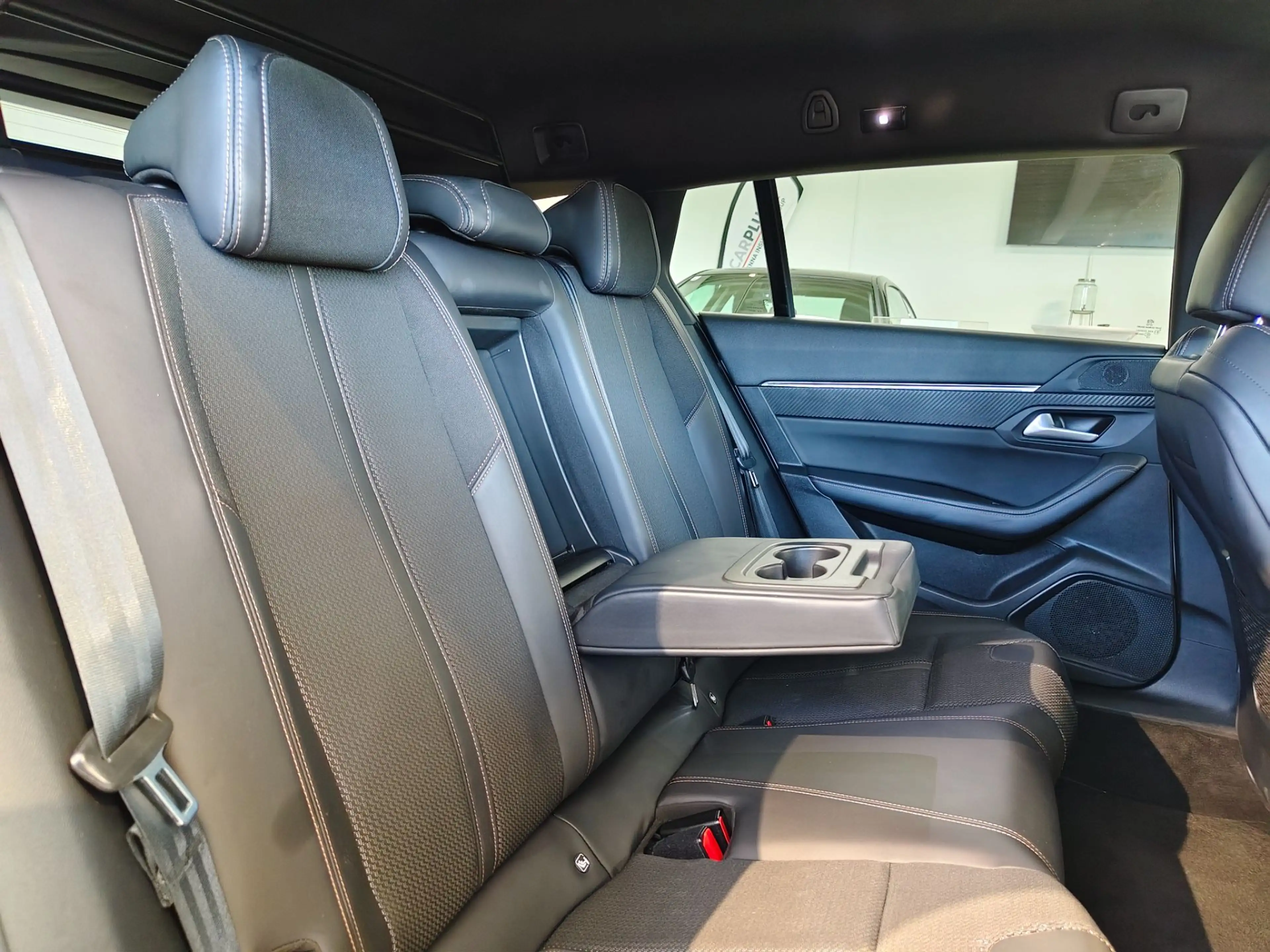 Peugeot 508 1,5 BlueHDi 130 EAT8 S --TRAUMHAFTE AUSFÜHRUNG-- — photo 13