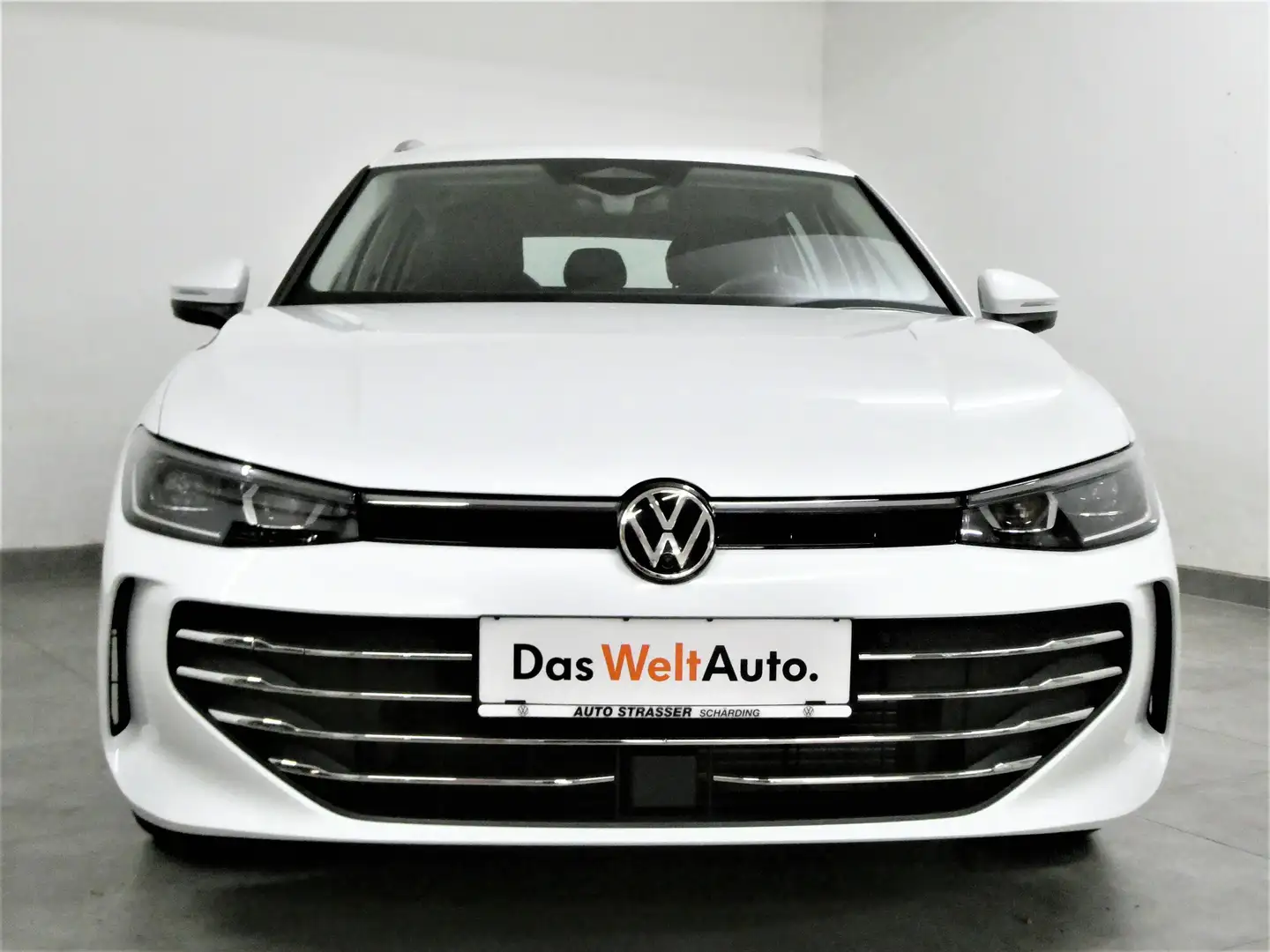 Volkswagen Passat Variant DSG Matrix Navi Ahk ACC DAB virtual 360°Kamera Weiß - 2