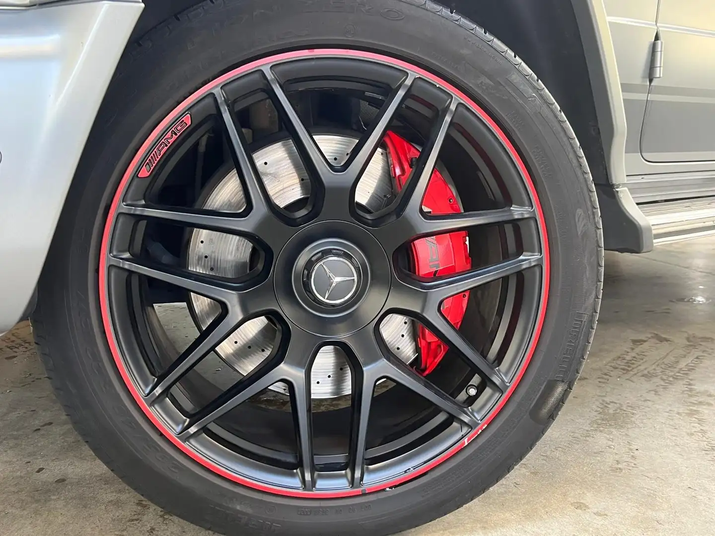 Mercedes-Benz G 63 AMG G 63 AMG BVA9 Grau - 2