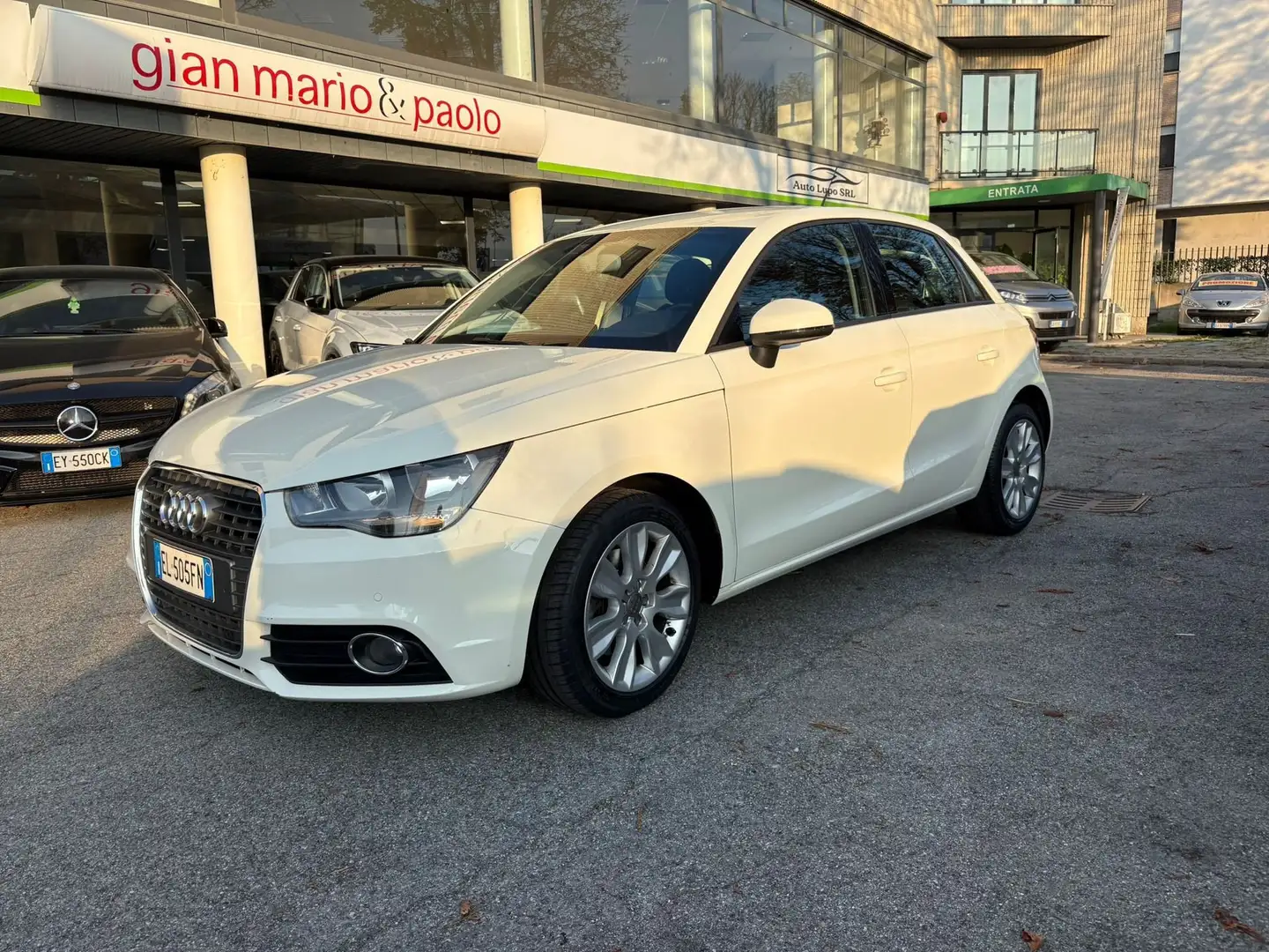 Audi A1 A1 SPB 1.6 TDI Ambition - 1
