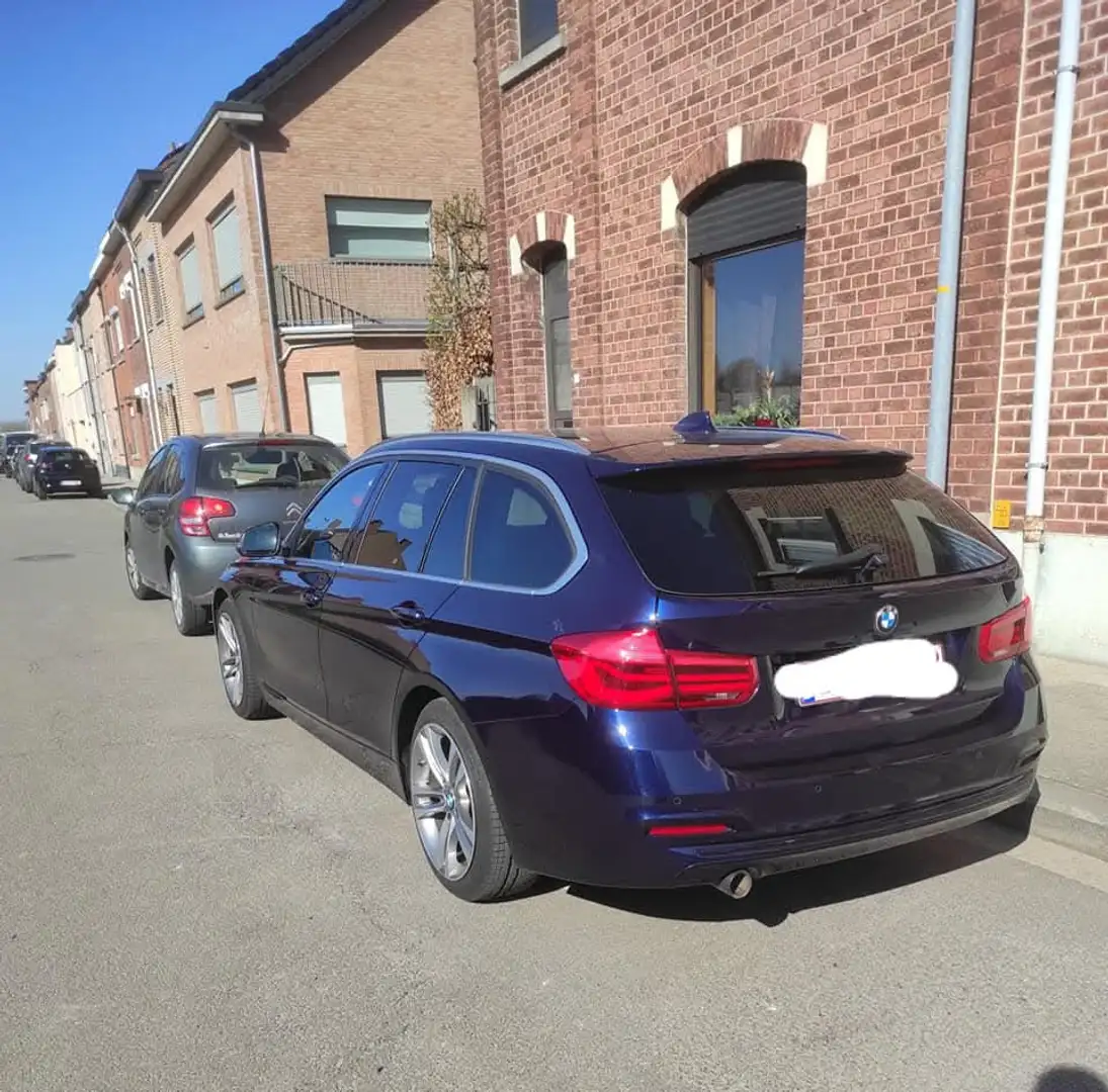 BMW 316 316d Touring Aut. Luxury Line Bleu - 2