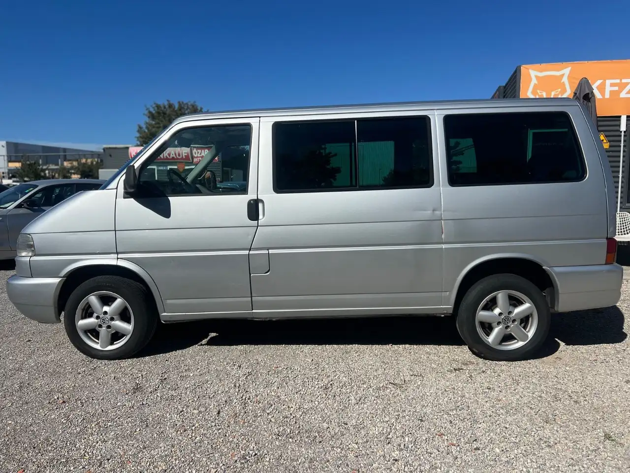 Volkswagen T4 Caravelle 2.5 TDI 111kW BULLI, foto 2