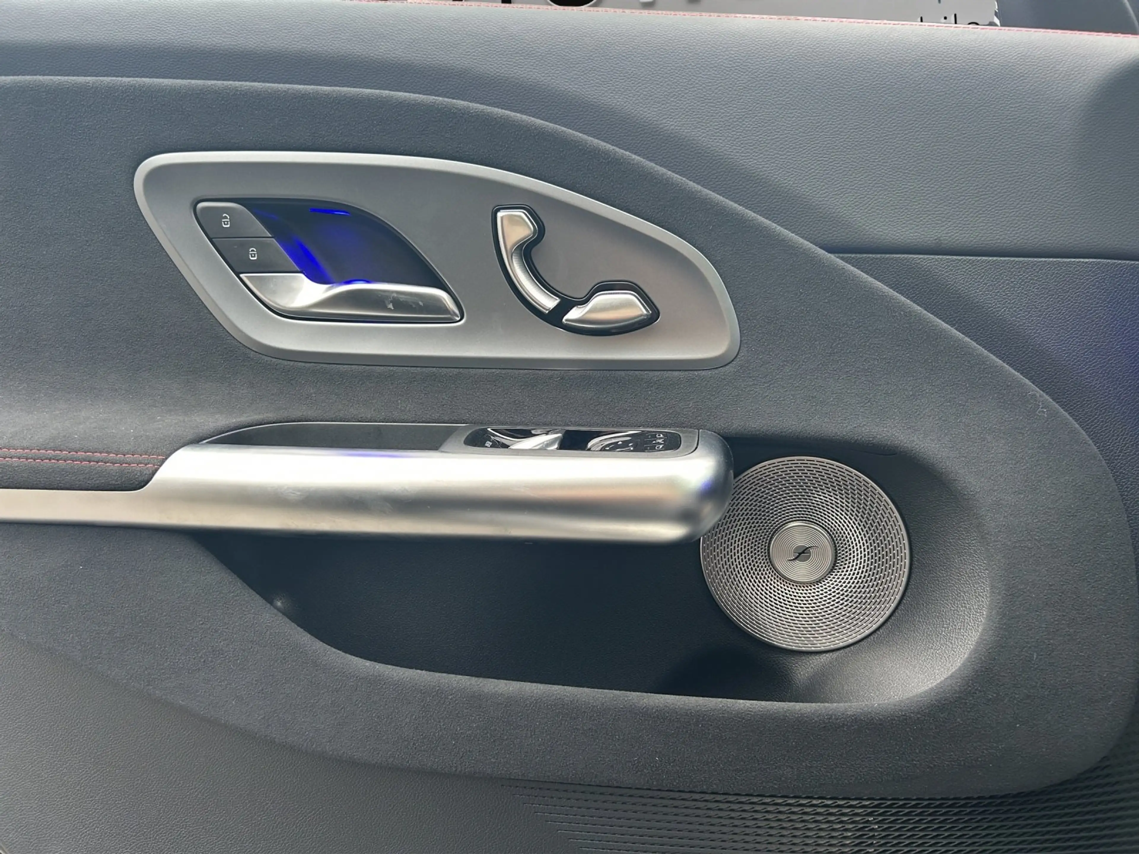 Mercedes-Benz CLA 220 AMG MBUX Multibeam Pano 360° Burm AHK — photo 13