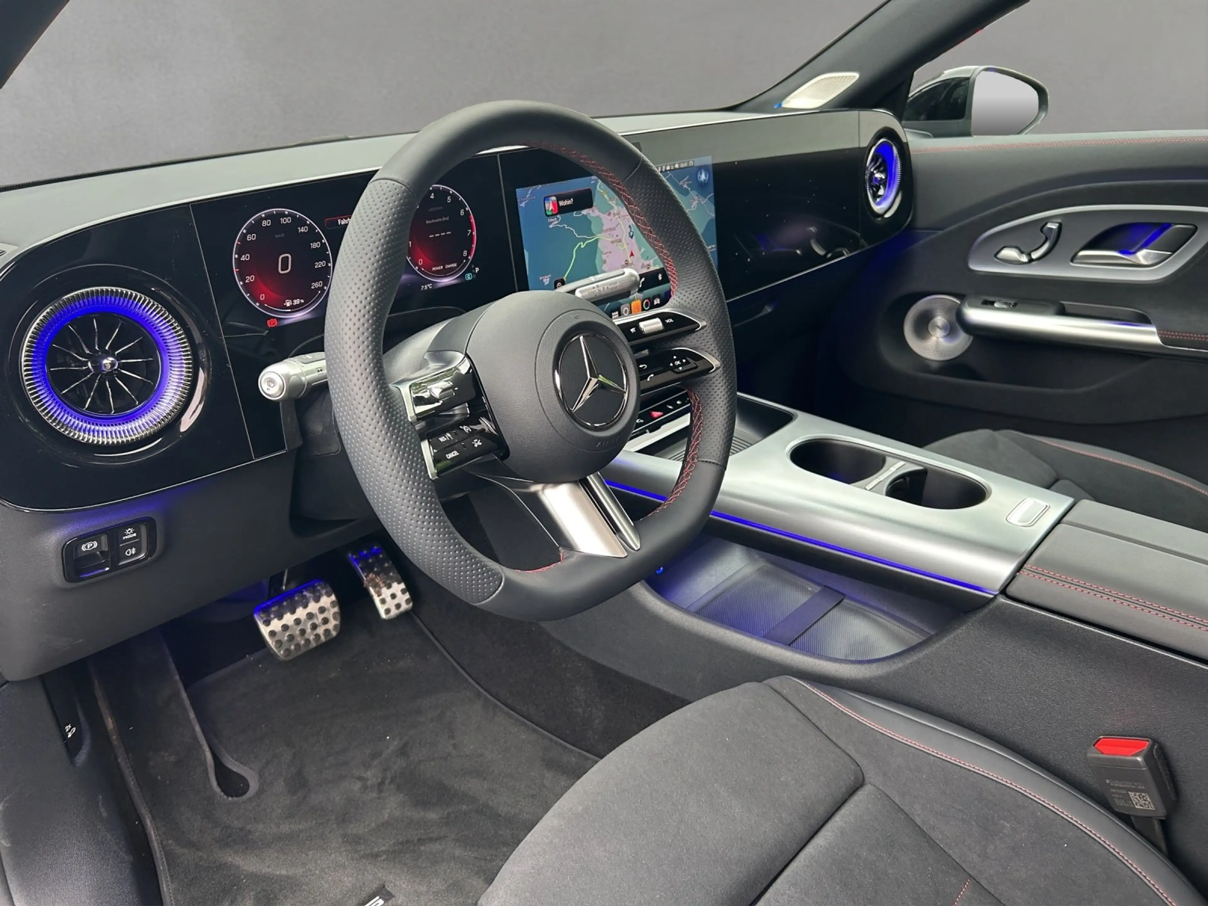 Mercedes-Benz CLA 220 AMG MBUX Multibeam Pano 360° Burm AHK — photo 10