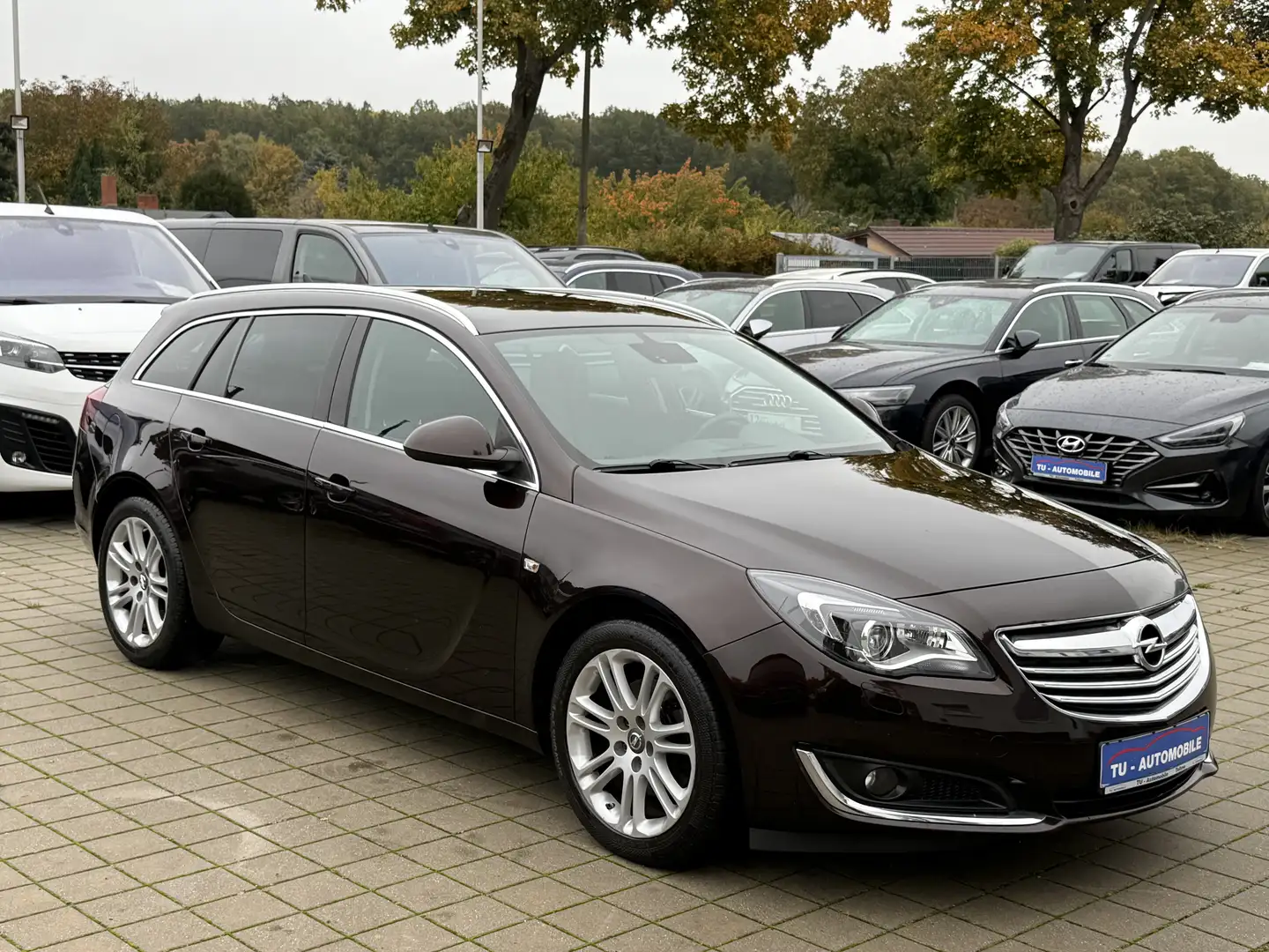 Opel Insignia ST 2.0 CDTI Aut. Innovation NAVI-XENON-AHK-SHZ-PDC Brun - 1