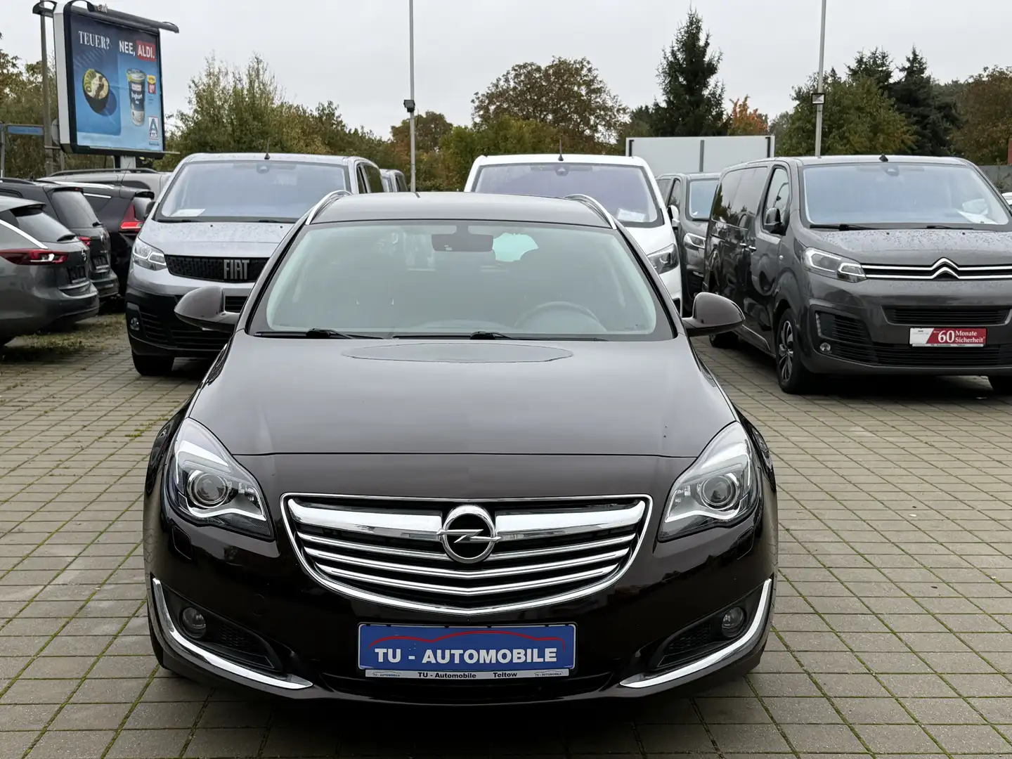 Opel Insignia ST 2.0 CDTI Aut. Innovation NAVI-XENON-AHK-SHZ-PDC Brun - 2