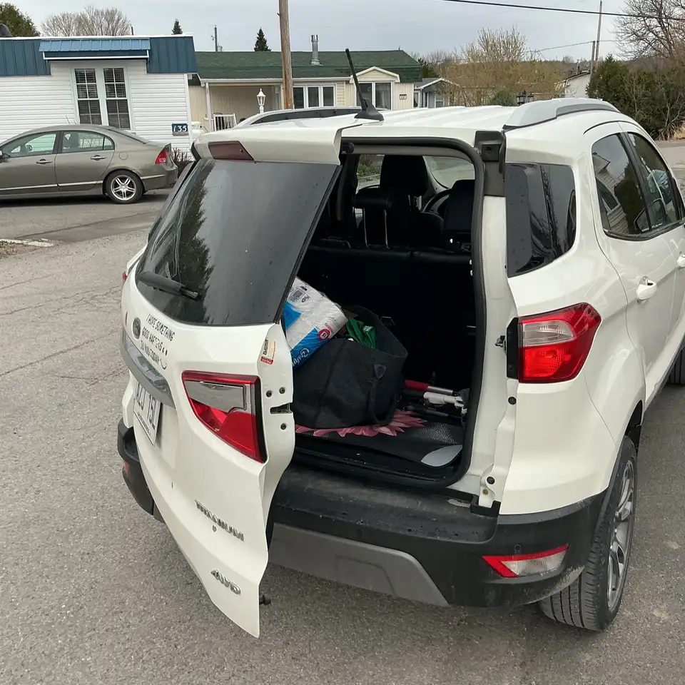 Ford EcoSport снимка Ford EcoSport