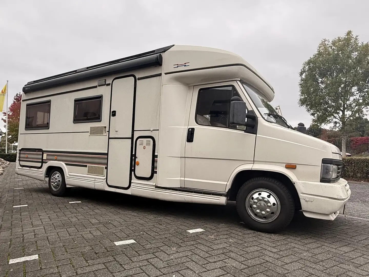 Peugeot J5 Camper Bürstner opbouw Weiß - 2