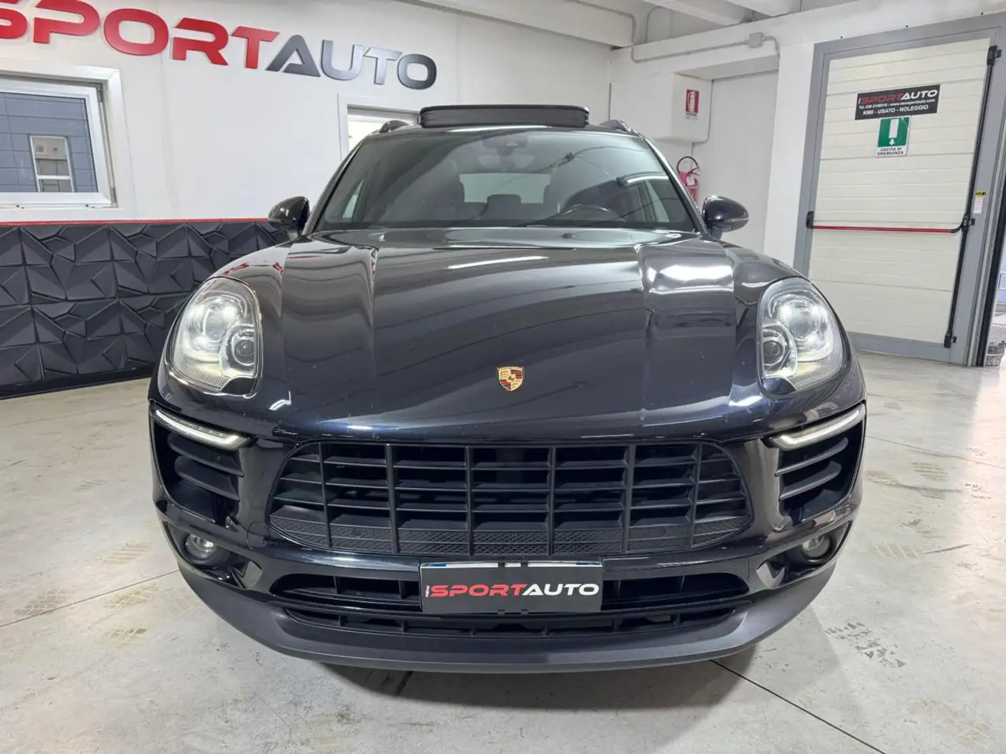 Porsche Macan 3.0 S Diesel TETTO APRIBILE/ SOSPENSIONI Schwarz - 2