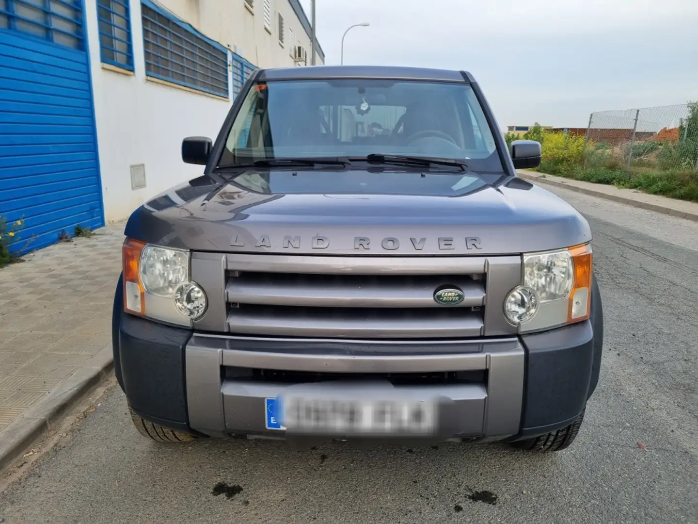 Land Rover Discovery 2.7TDV6 SE Gris - 2