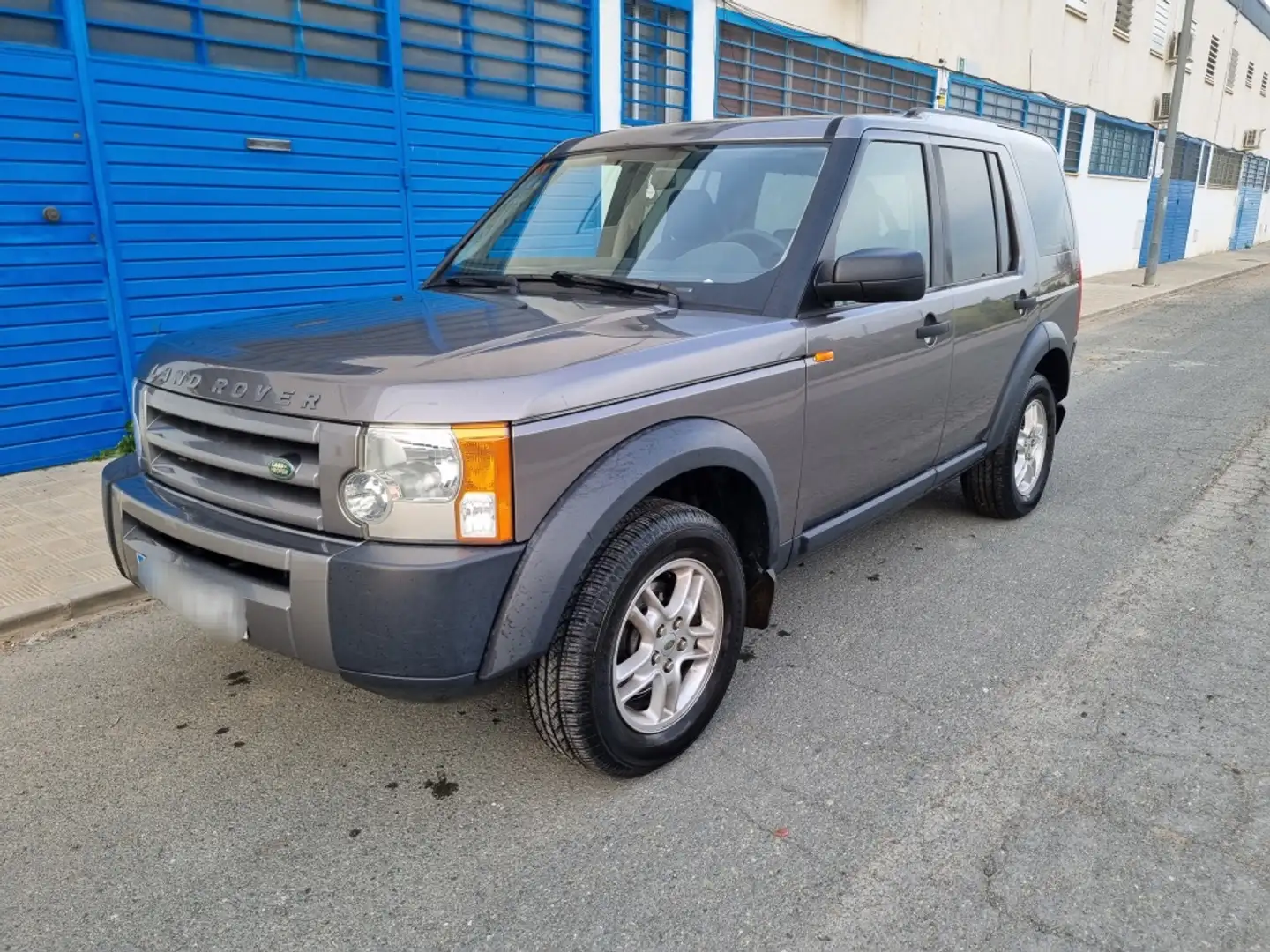Land Rover Discovery 2.7TDV6 SE Gris - 1