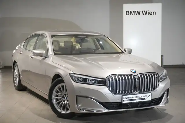 BMW 740 i
