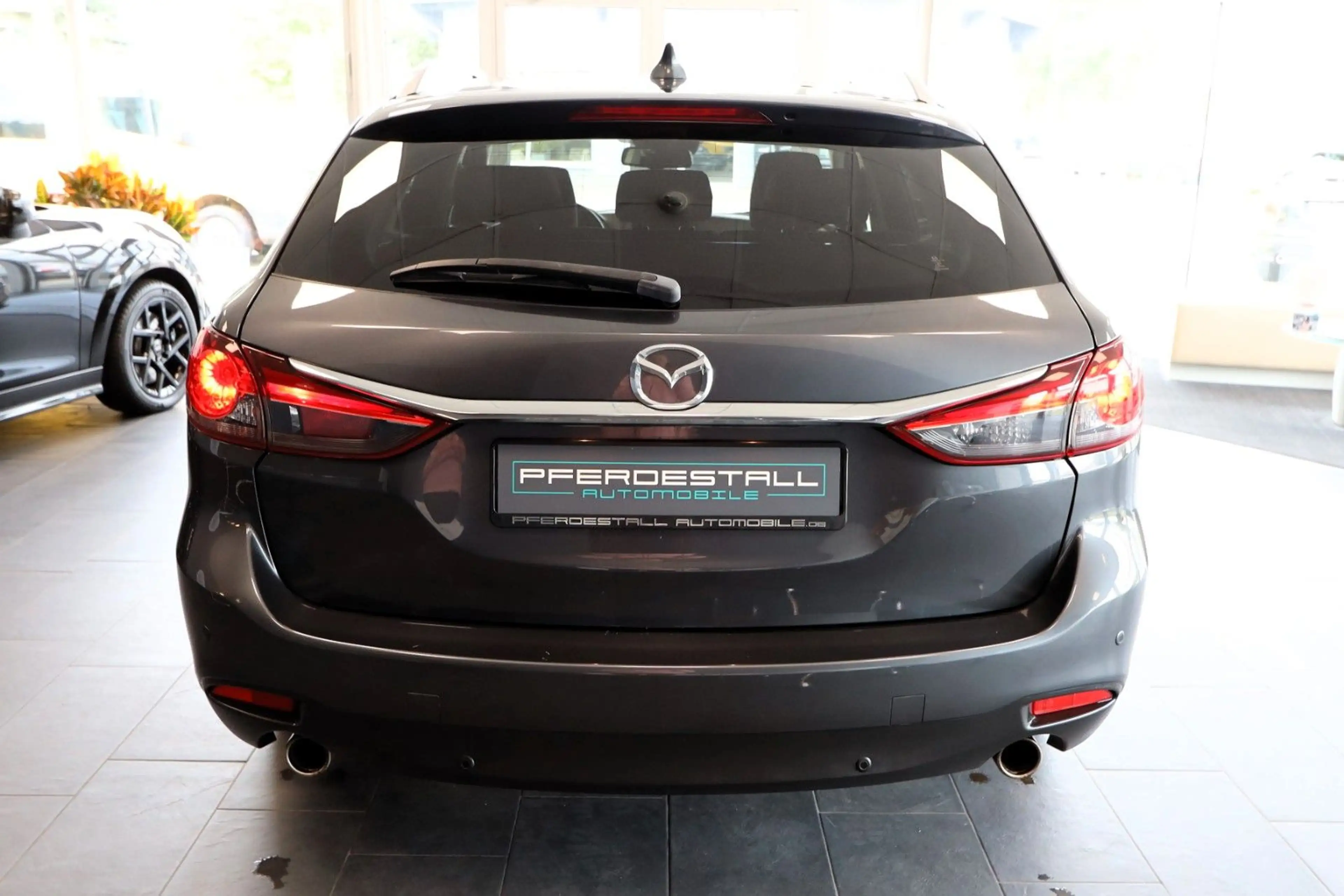 Mazda 6 Kombi Center-Line Bi-Xenon PDC SHZ Tempo Navi — photo 7