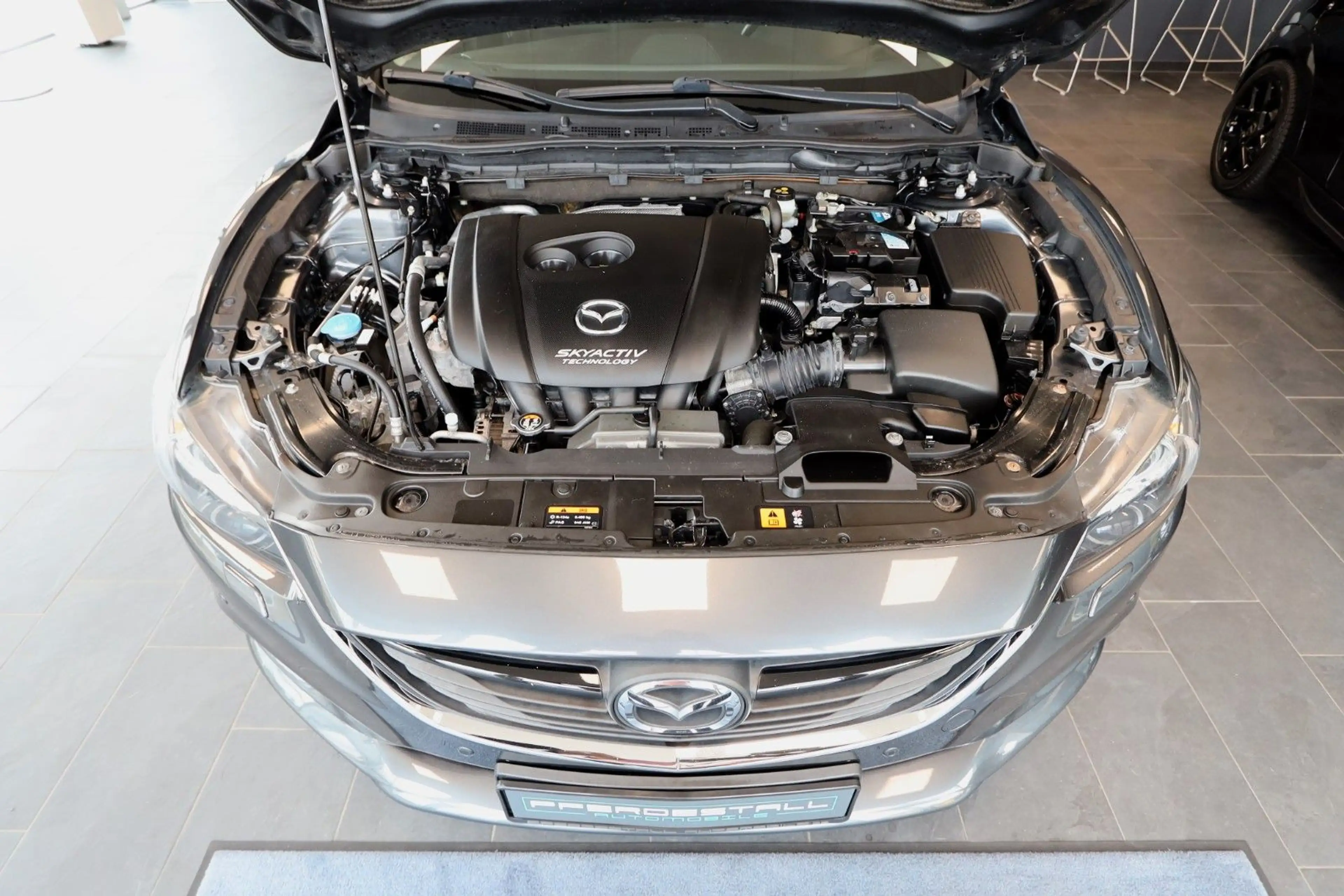 Mazda 6 Kombi Center-Line Bi-Xenon PDC SHZ Tempo Navi — photo 21